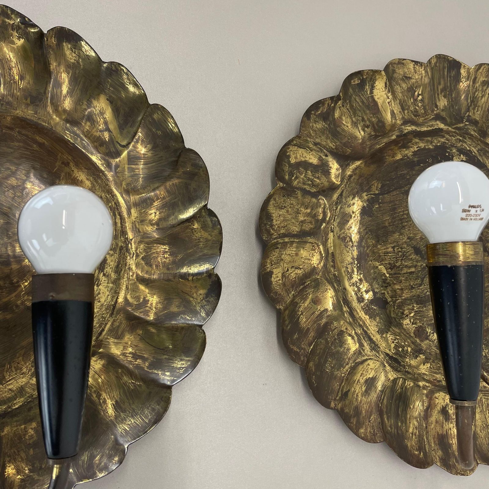 photo vinterior Set Of 2 Brass 31cm Gio Ponti Style Theatre Wall Light Sconces, Italy, 1950s