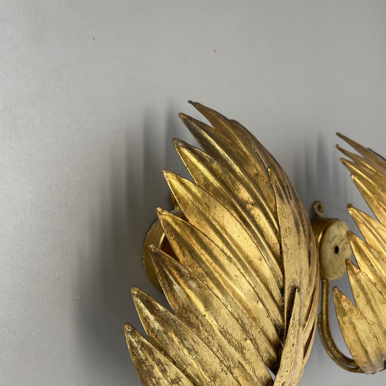 Set Of 2 Hans Kögl Style Golden Florentiner Leaf Wall Light Sconces, Italy, 1980 photo Lighting