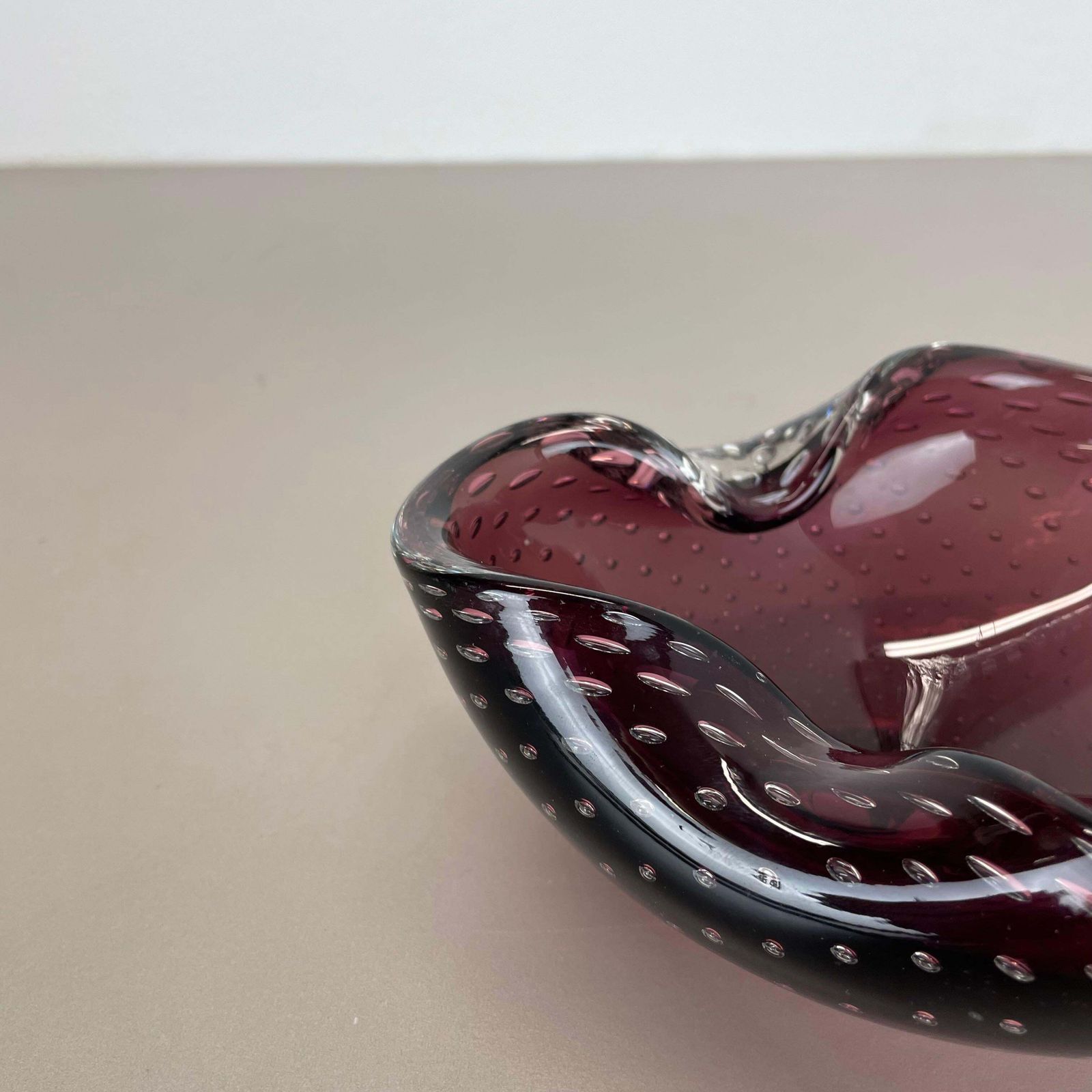 Large 1.3kg Murano Glass Bullicante Purple Bubble Bowl Element Shell Italy, 1970 photo Home Decor