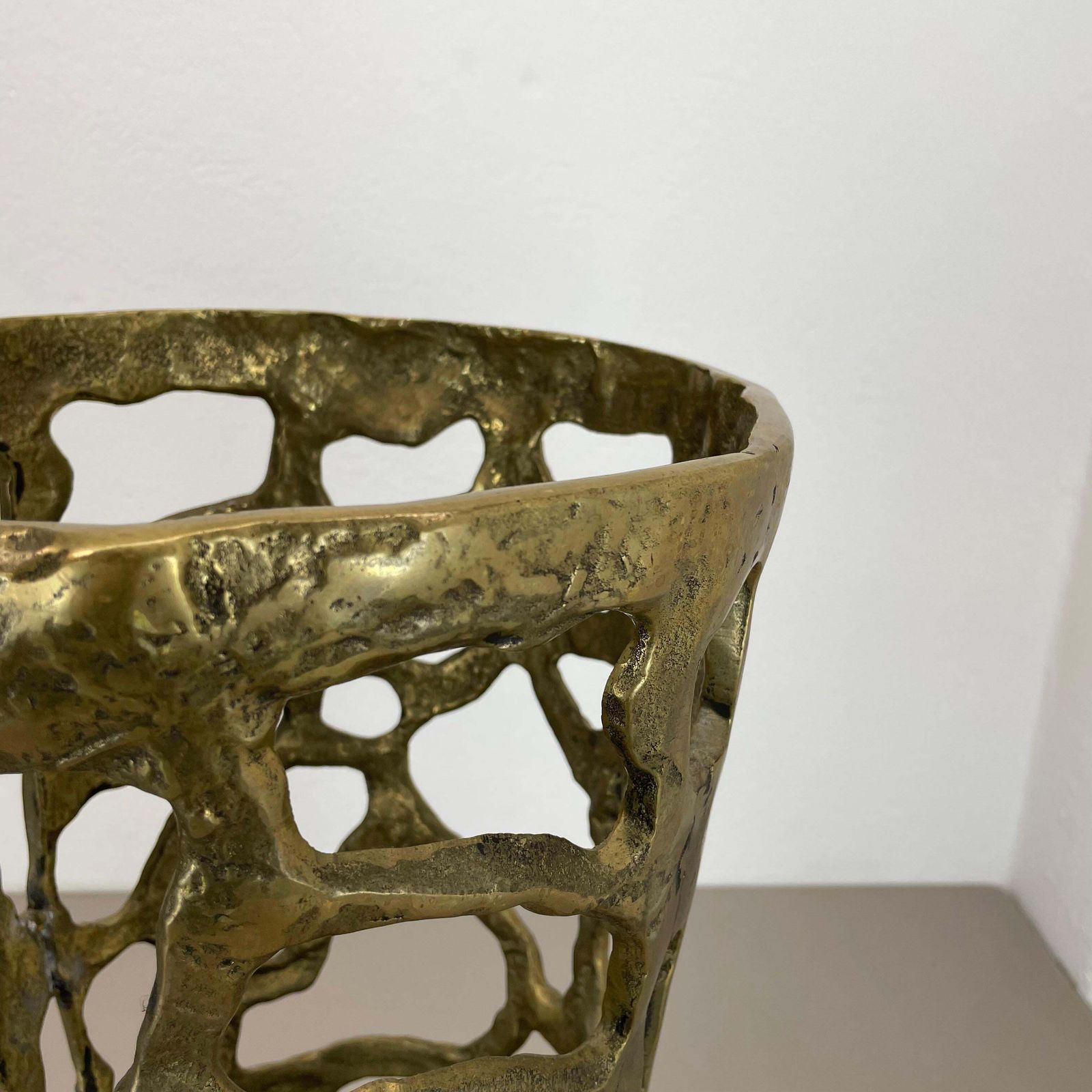 Hollywood Regency Solid 11kg Brutalist Brass Umbrella Stand, Italy, 1970s photo buy