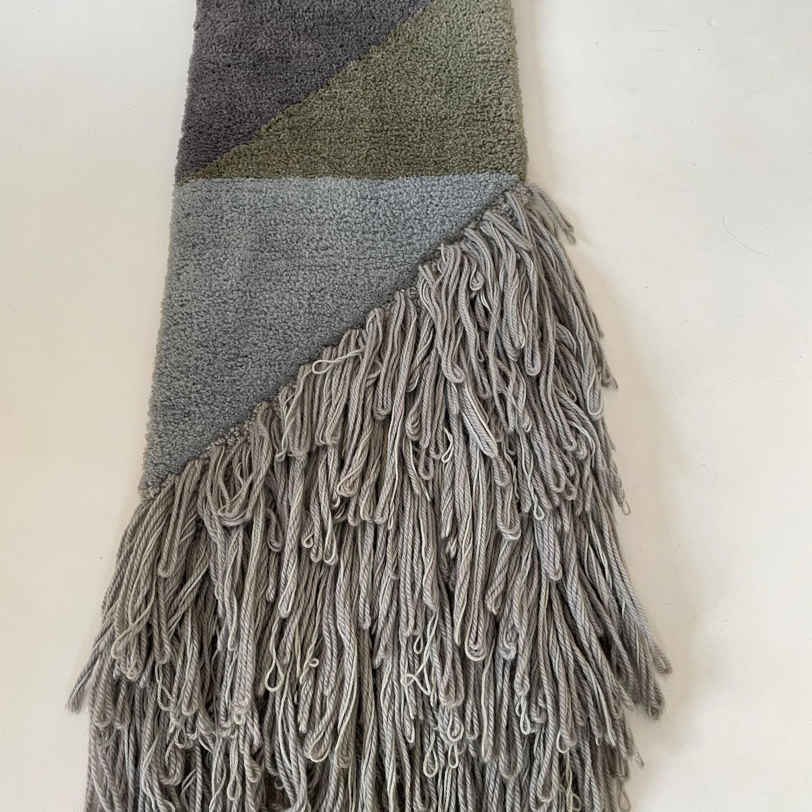 Modernist German Wall Rug By Ewald Kröner Schloss Hackhausen, Germany, 1970 No2 photo vintage