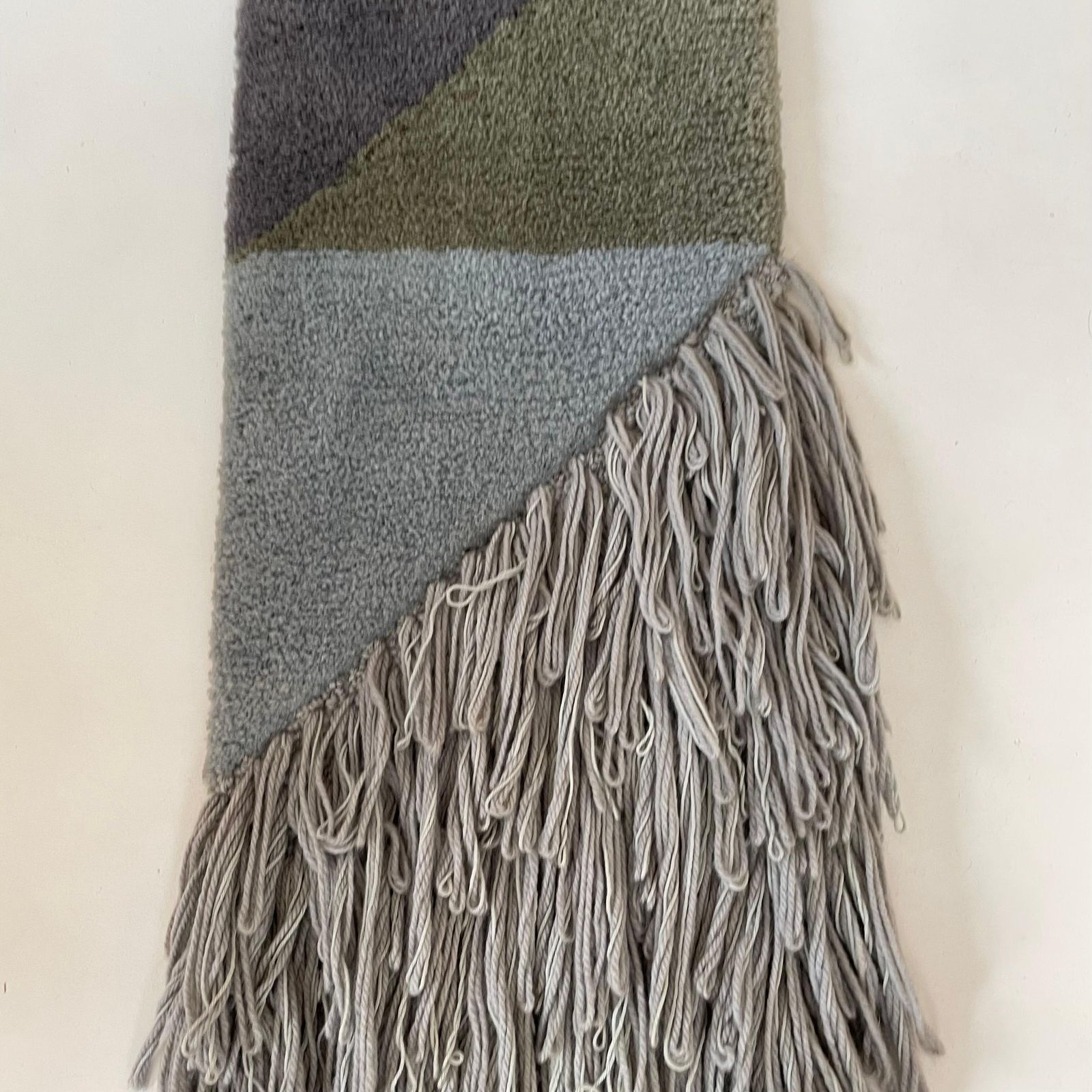 photo for sale Modernist German Wall Rug By Ewald Kröner Schloss Hackhausen, Germany, 1970 No2