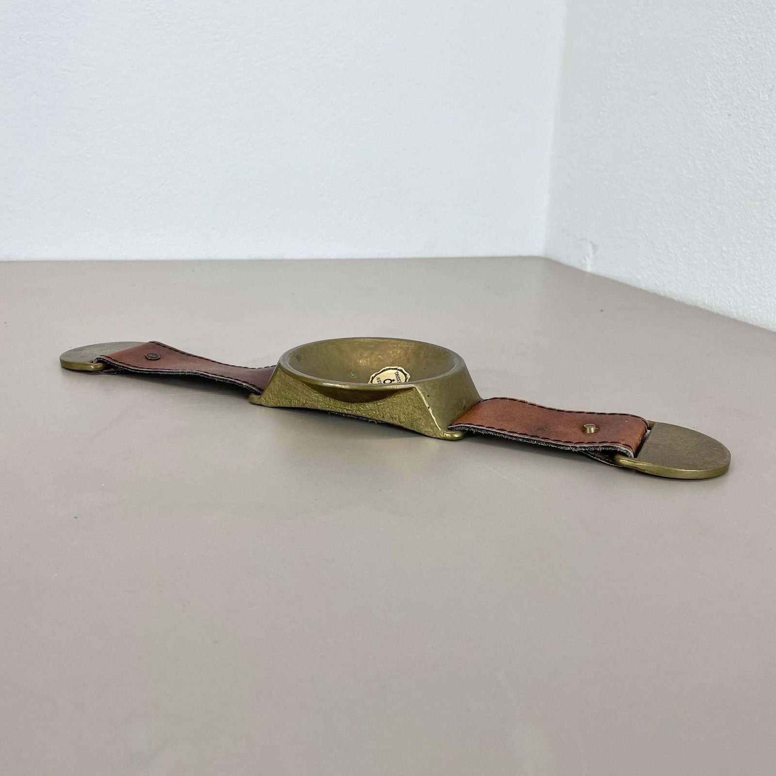 Large 40cm Vintage Auböck Style Brass Ashtray Hagenauer Era, Germany, 1970s photo furniture