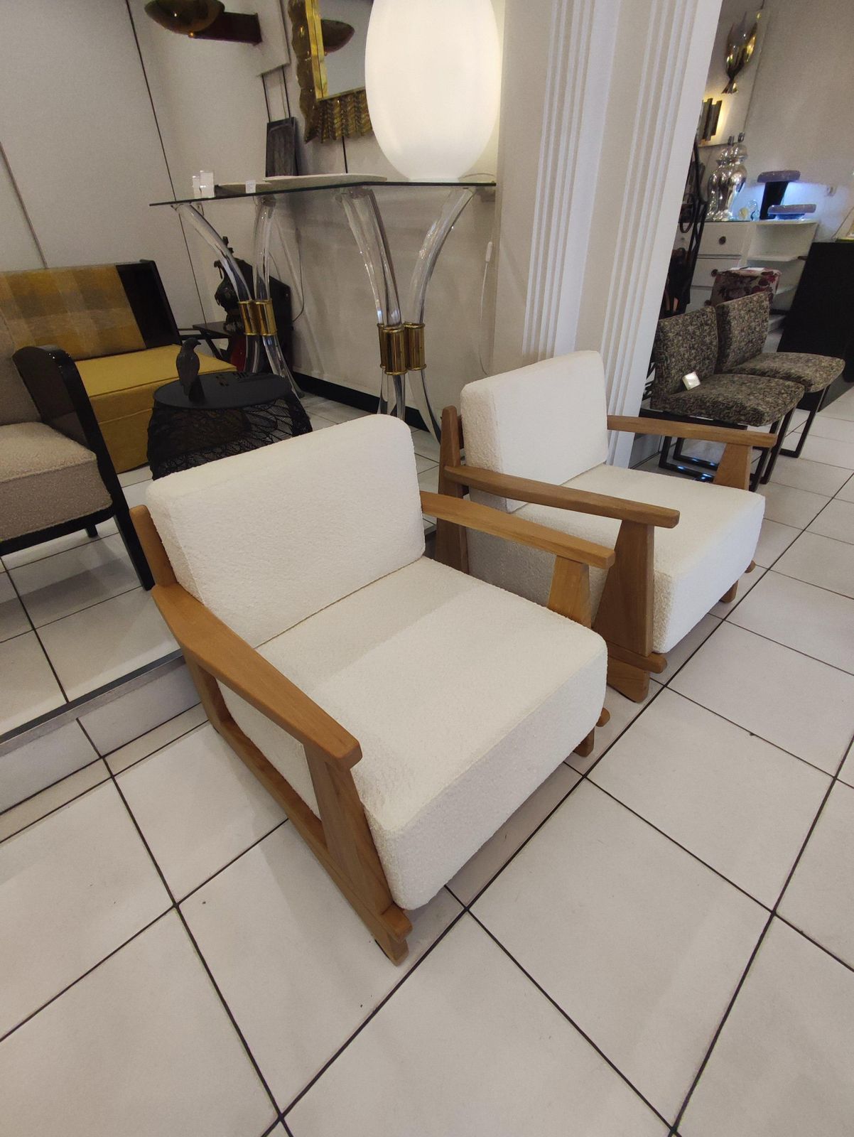 photo vintage Pair Of Massive Oak Wood Armchairs, Attb Maison Regain