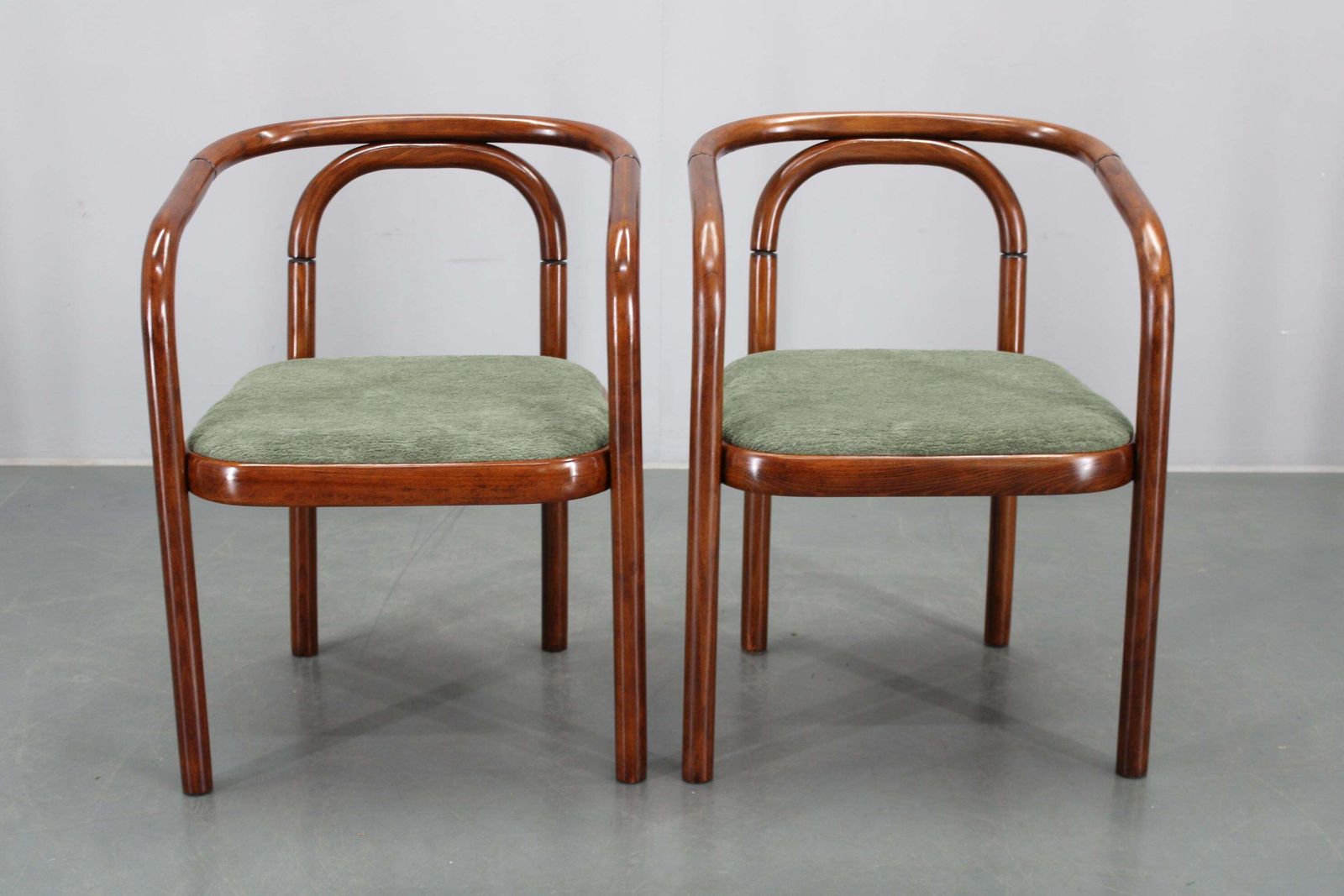 1970s Antonin Suman Set Of Six Beech Bentwood Restored Dining Chairs By Ton photo 3663.0