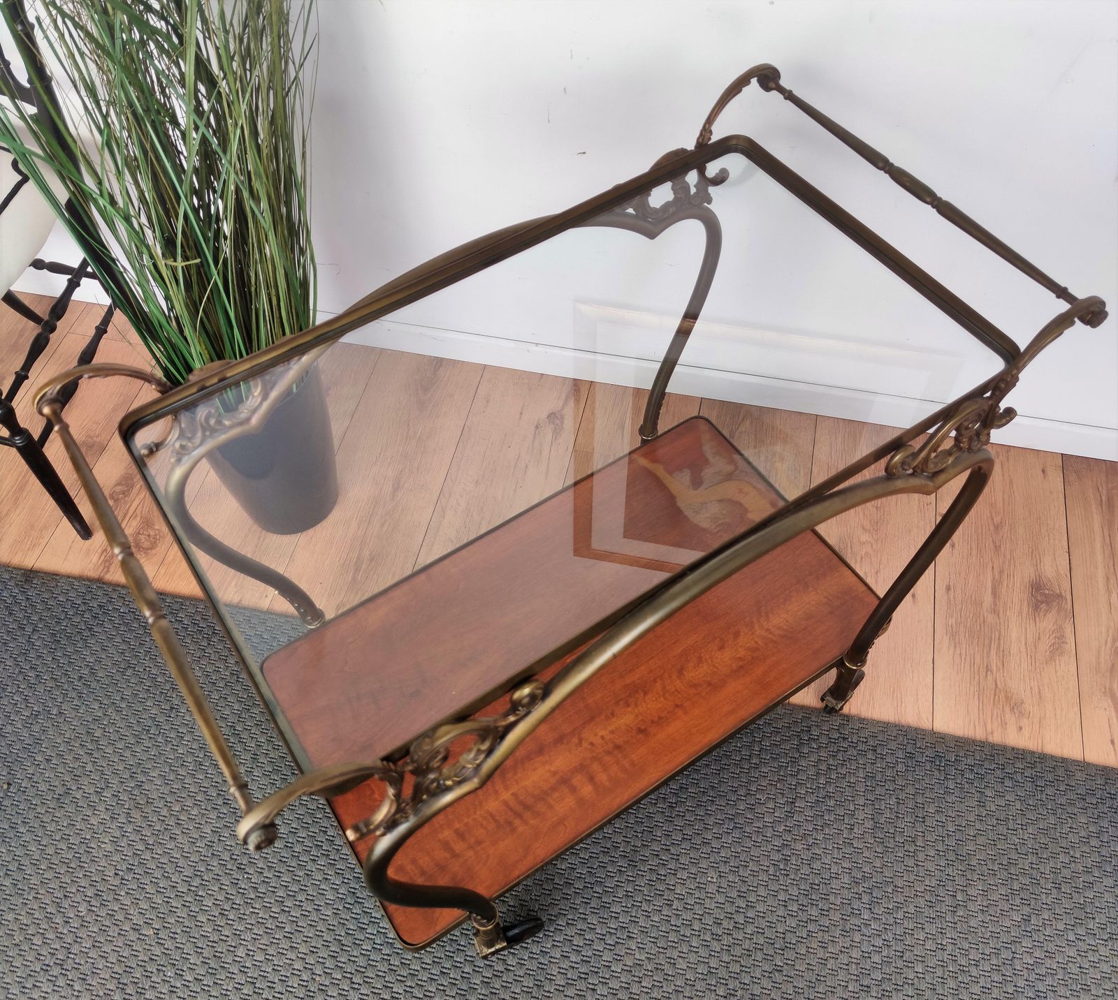 Art Deco Mid Century Modern Italian Two Tier Gilt Brass Bar Cart photo buy