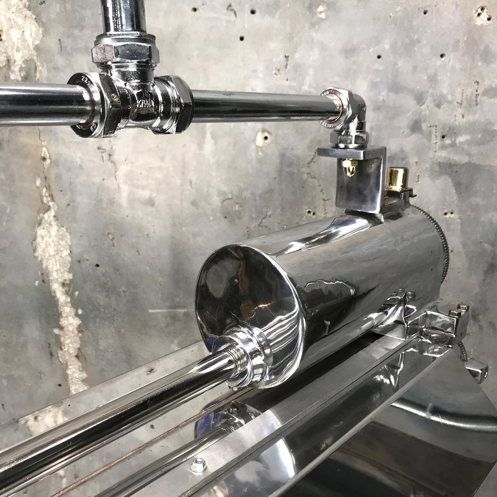 1970s Cast Aluminum, Brass And Glass Industrial Flameproof Striplight, Poli Noir photo 1784.0