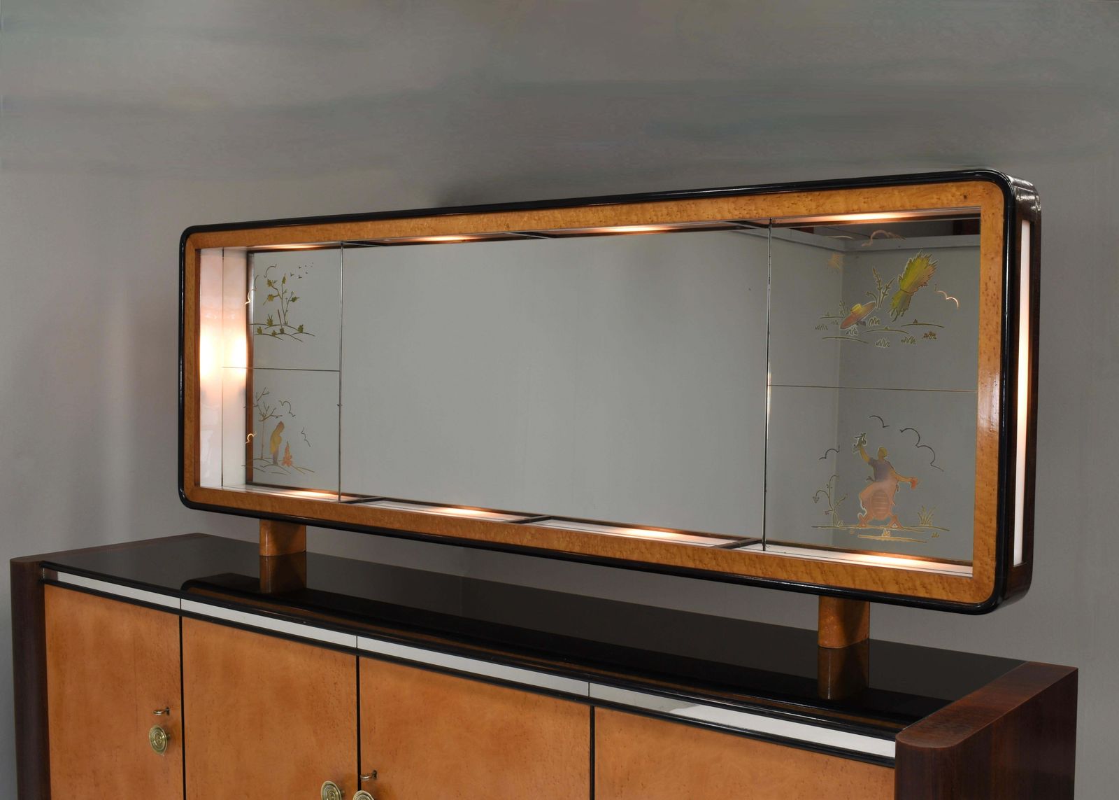 'Four Seasons' Sideboard With Illuminated Mirror In The Style Of Borsani   1930s photo buy