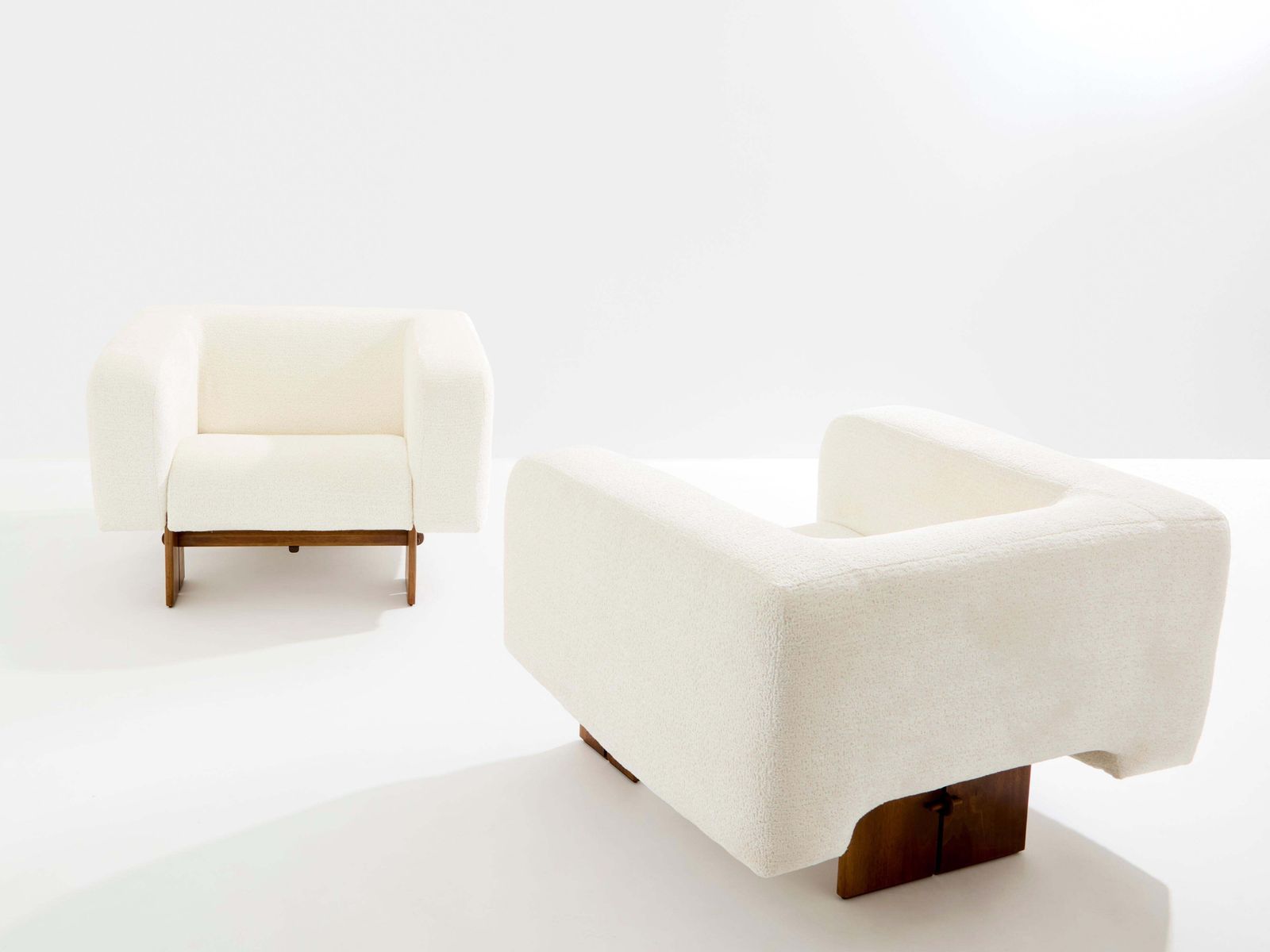Pair Of Brutalist Italian Armchairs Walnut And Chenille Velvet 1960s photo vinterior