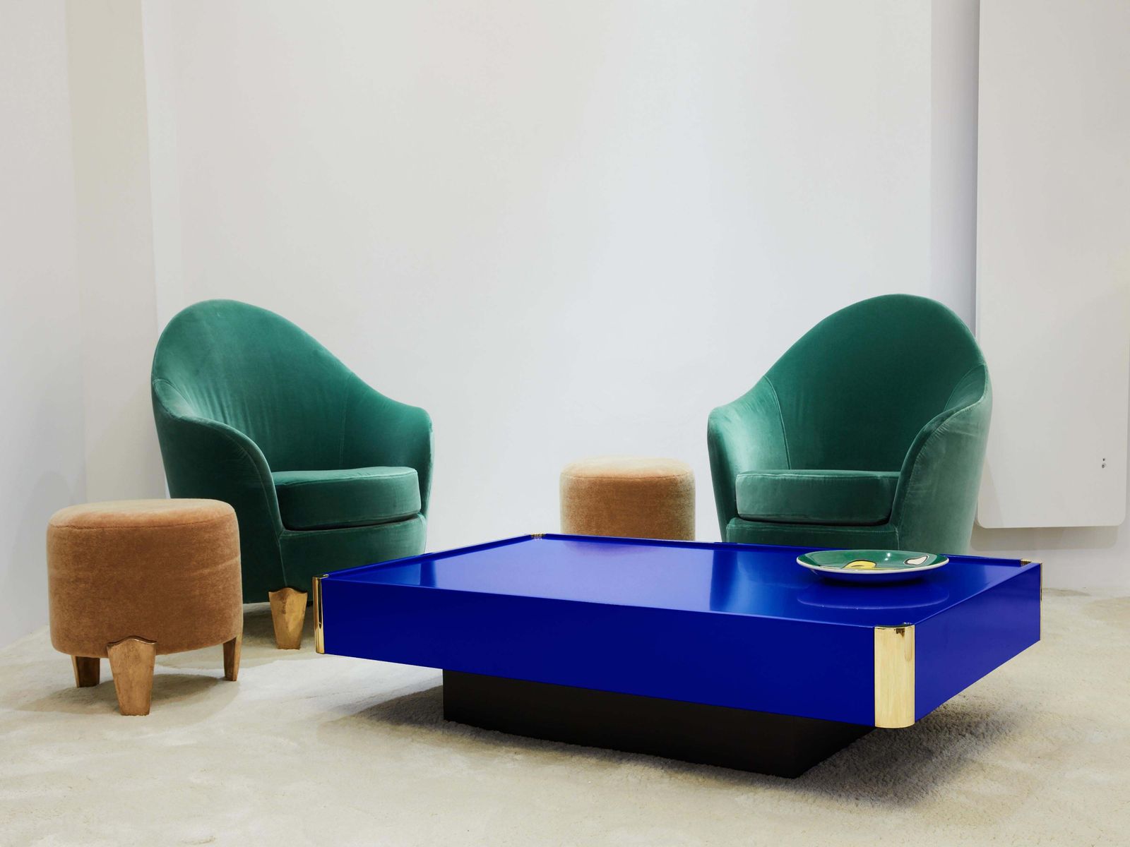Table basse laquée bleu Majorelle et laiton, attribuée à Willy Rizzo, années 1970 photo buy