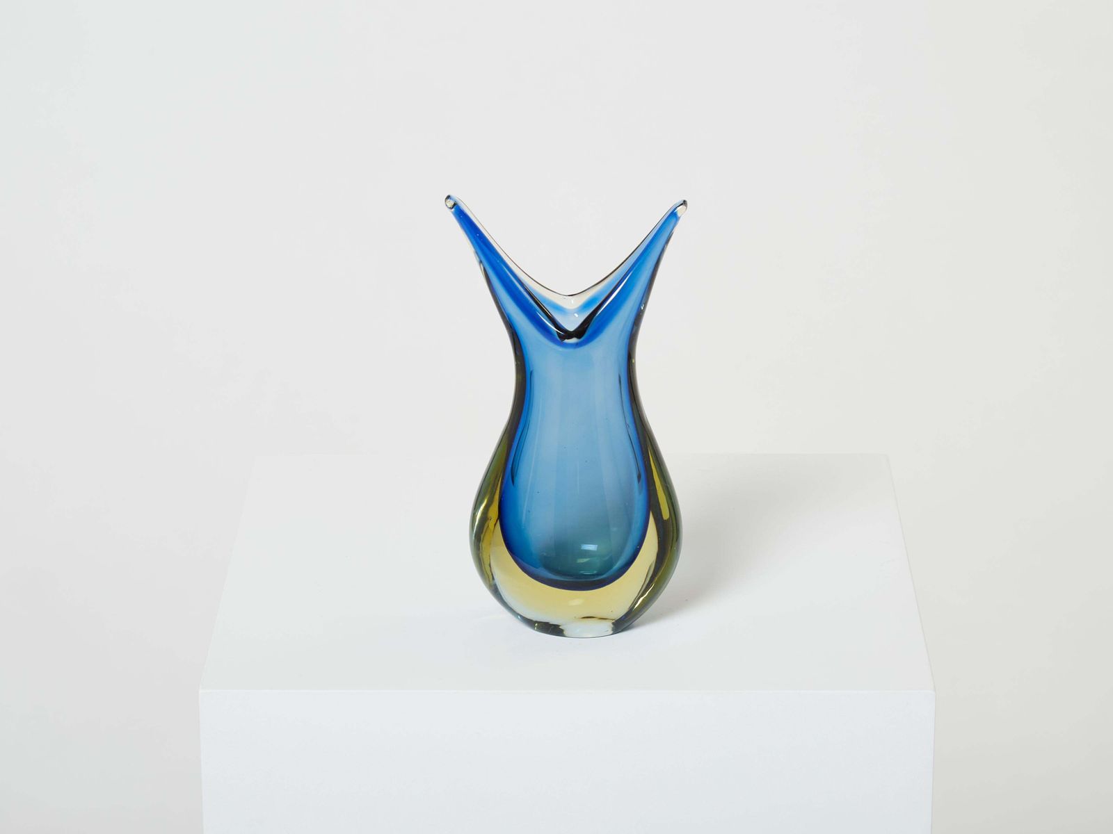 Ensemble de deux petits vases Sommerso en verre de Murano, années 1970 photo vinterior