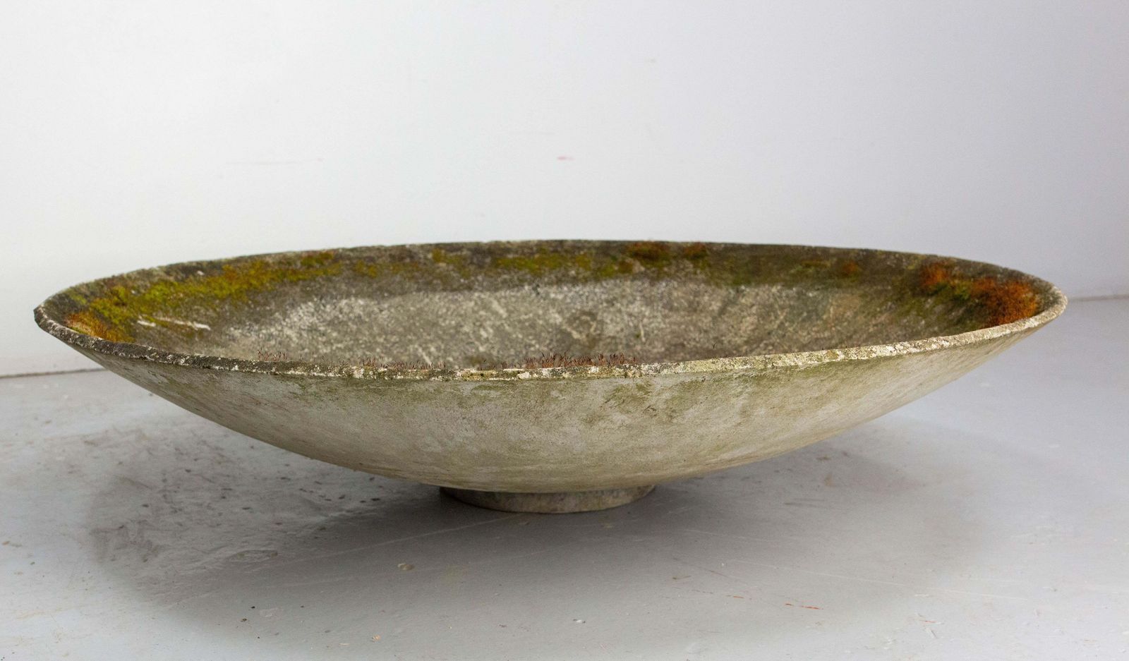 Willy Guhl Eternit Cement Planter Or Basin, 1960s Switzerland photo vinterior