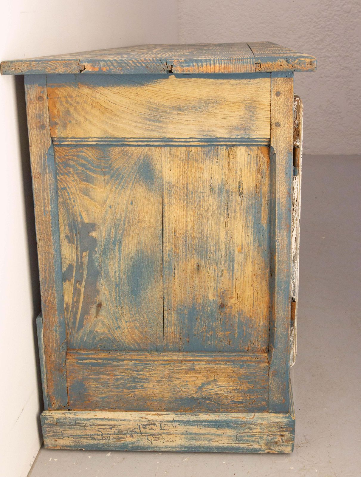 French Antique Oak & Iron Low Buffet Blue & White Patinated 18th Century photo 1770.0