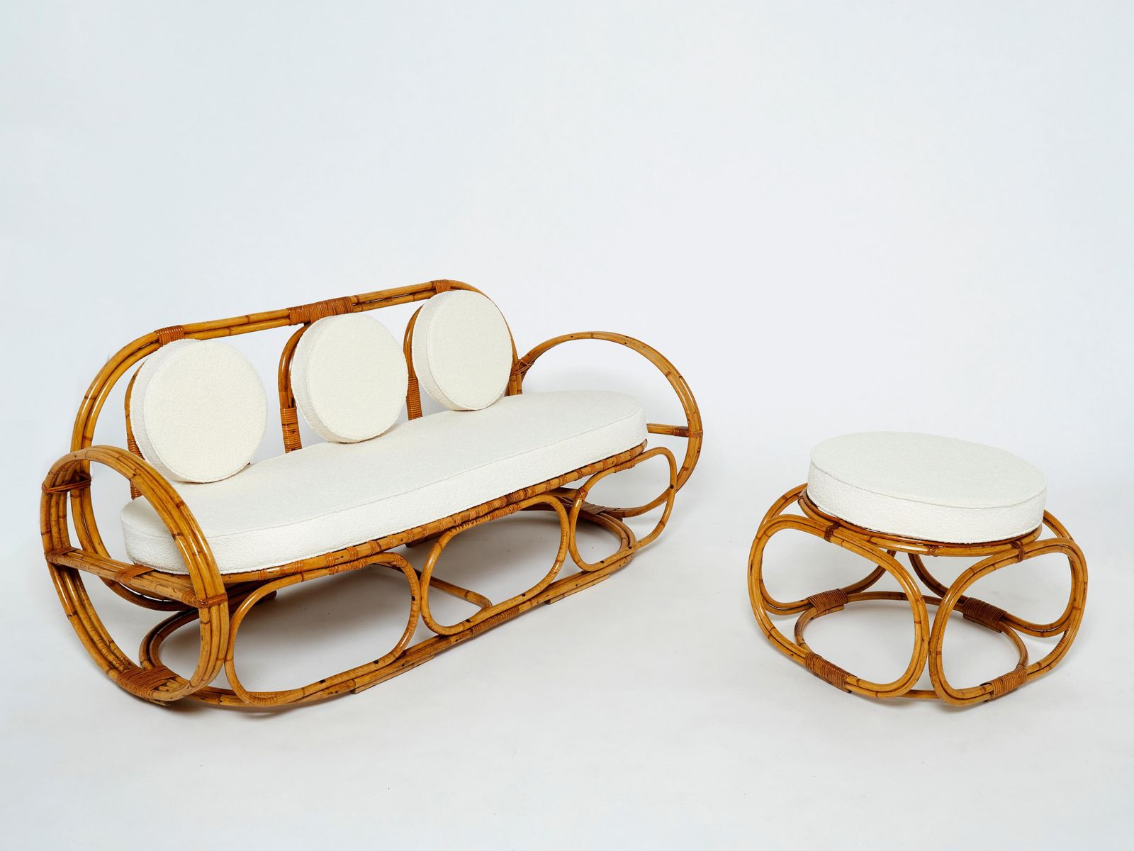 Canapé et tabouret en bambou italiens, revêtement en bouclé français, début des années 1960 photo for sale