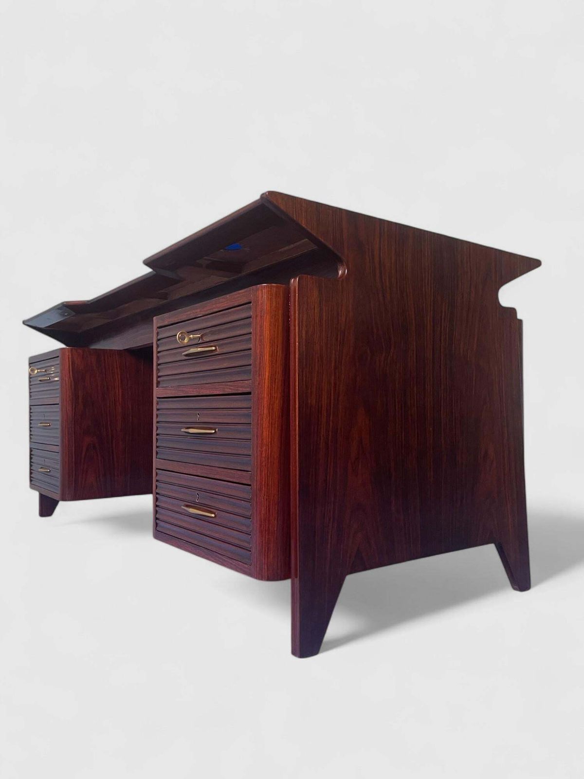 Italian Mid Century Executive Table Desk Attributed To Osvaldo Borsani ,  1950s photo vinterior