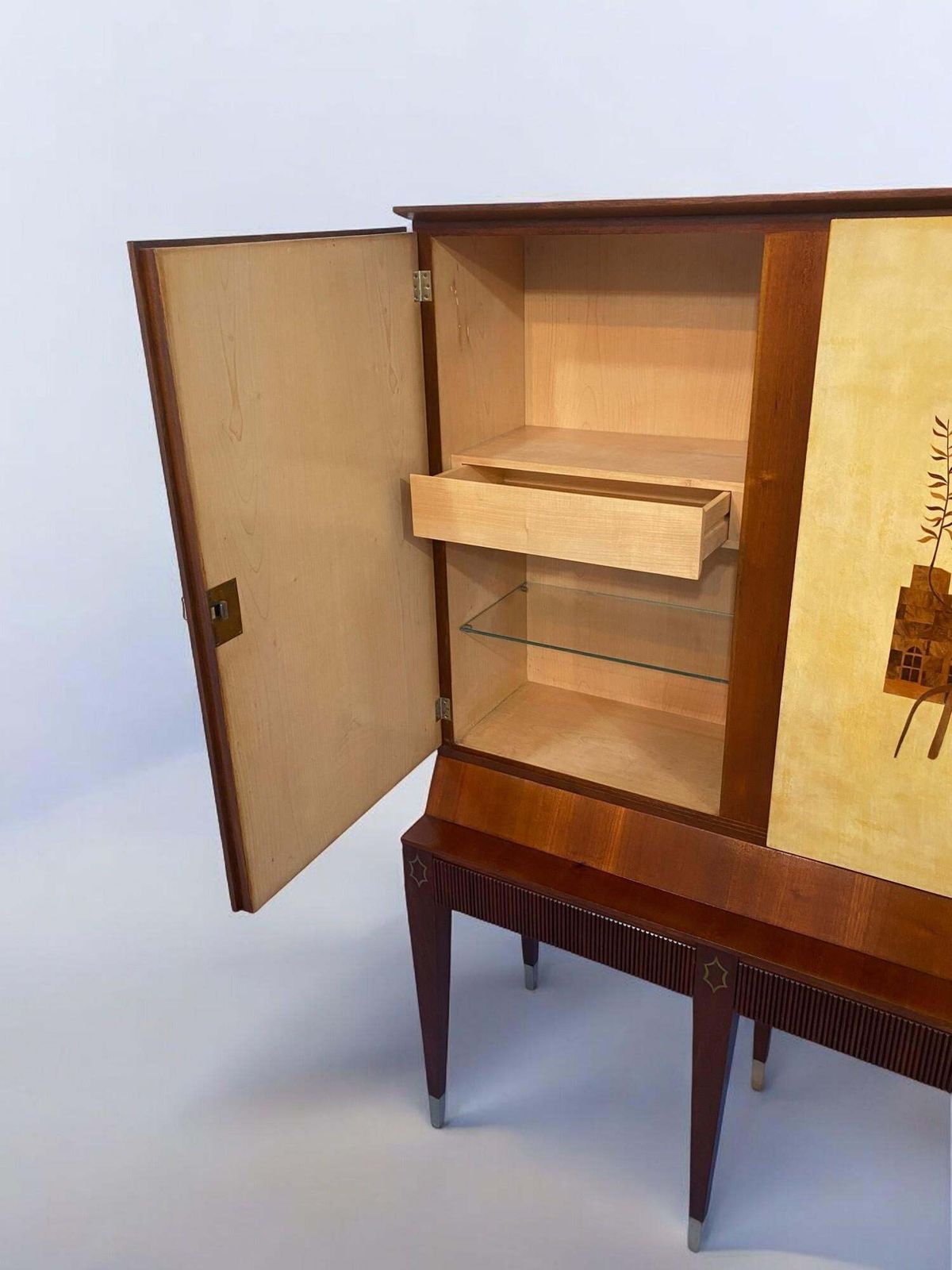Credenza Italiana In Pergamena Intarsiata Disegnata Da Paolo Buffa Nel 1950 photo buy