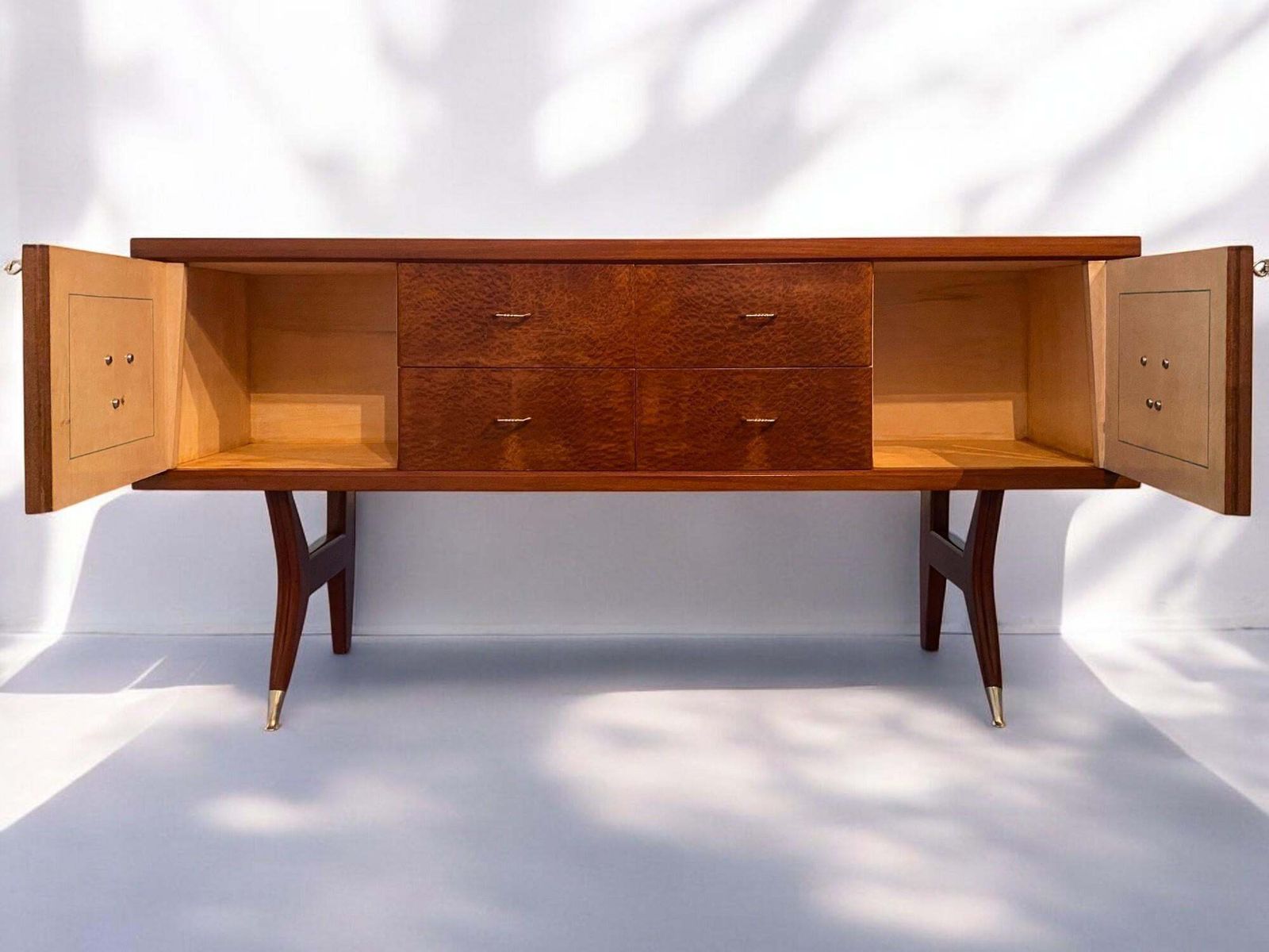 4867.0 Italian Midcentury Amboyna Briar Sideboard By Vittorio Dassi, 1950s photo