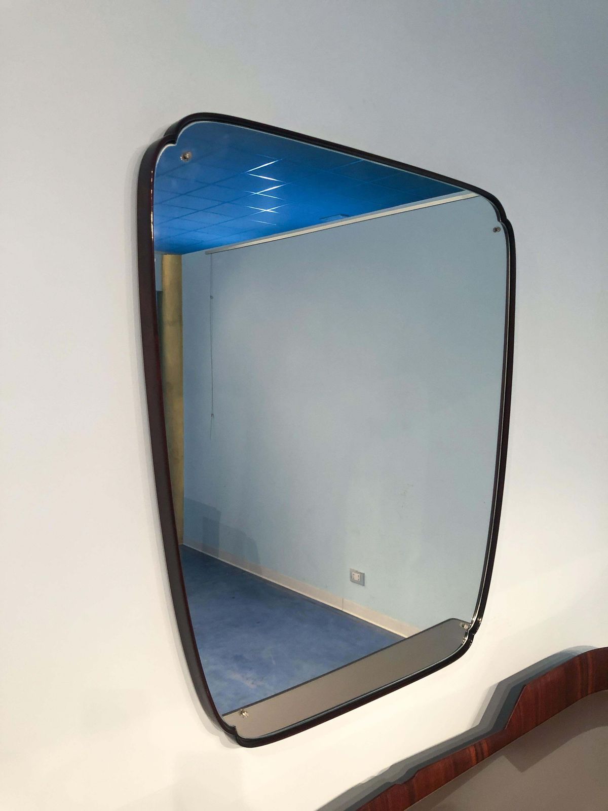 photo vinterior Italian Mid Century Sideboard Dresser With Mirror By Vittorio Dassi, 1950s