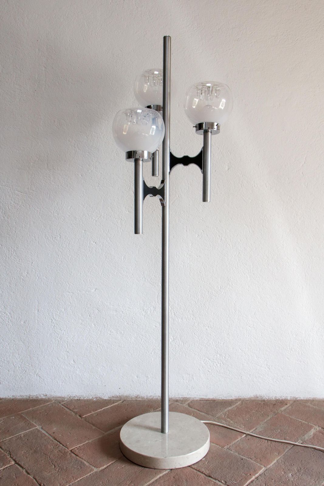 Italian Space Age Three Lights Floor Lamp By Gaetano Sciolari, 1970s photo for sale