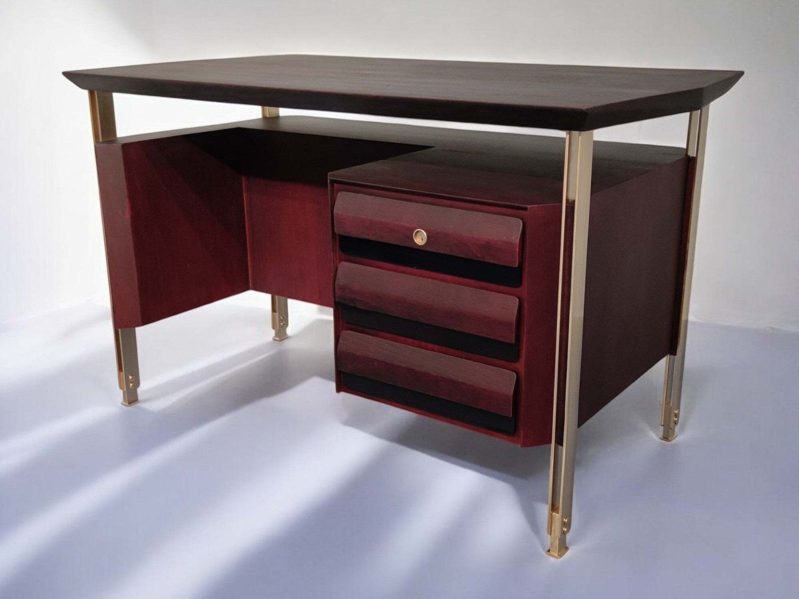 Italian Mid Century Modern Executive Table Desk By Vittorio Dassi, 1960s photo for sale