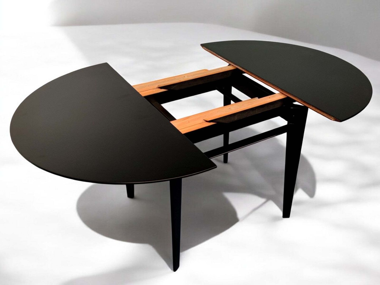 Italian Midcentury Extendable Dining Table By Vittorio Dassi, 1950s