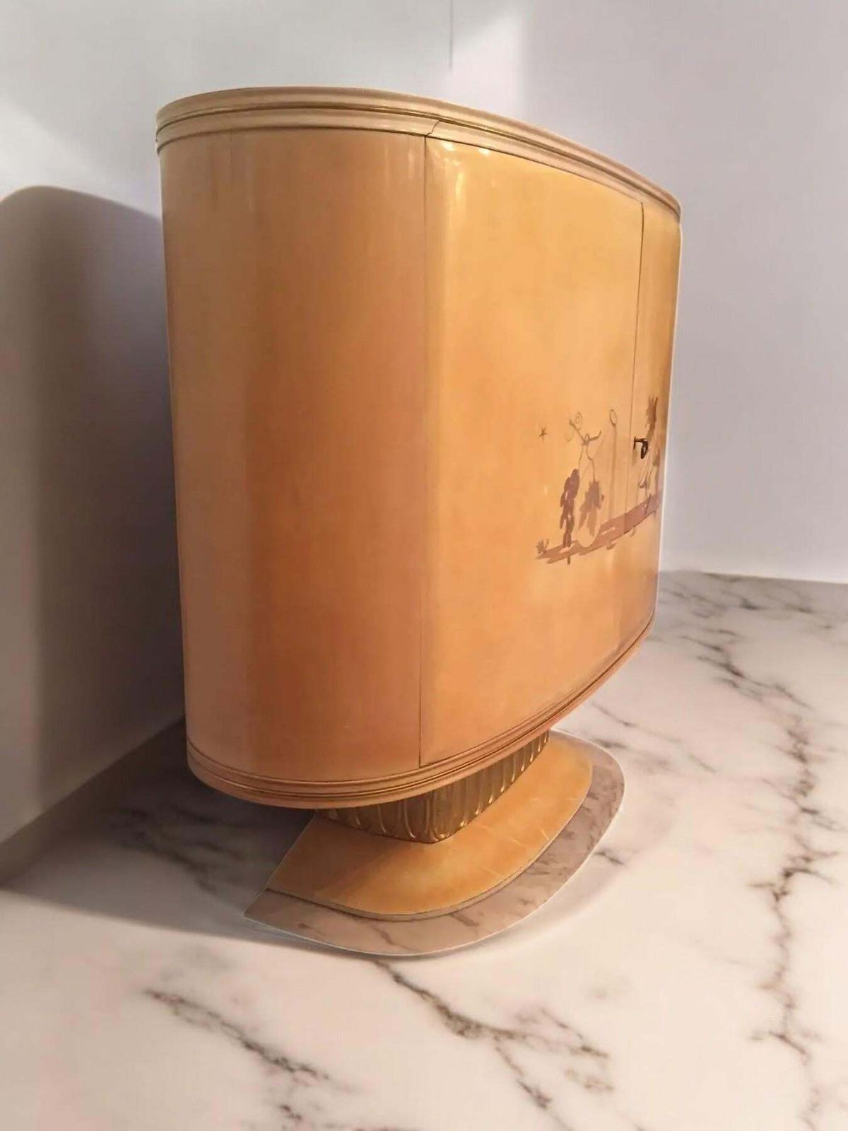 Art Deco Lacquered Wood Parchment Bar Cabinet, Galleria Mobili Cantù Italy, 1950 photo buy