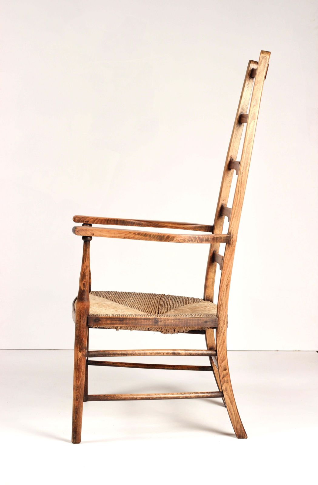 photo furniture A Pair Of Arts And Crafts Ladder Back Chairs Early 1900’s England