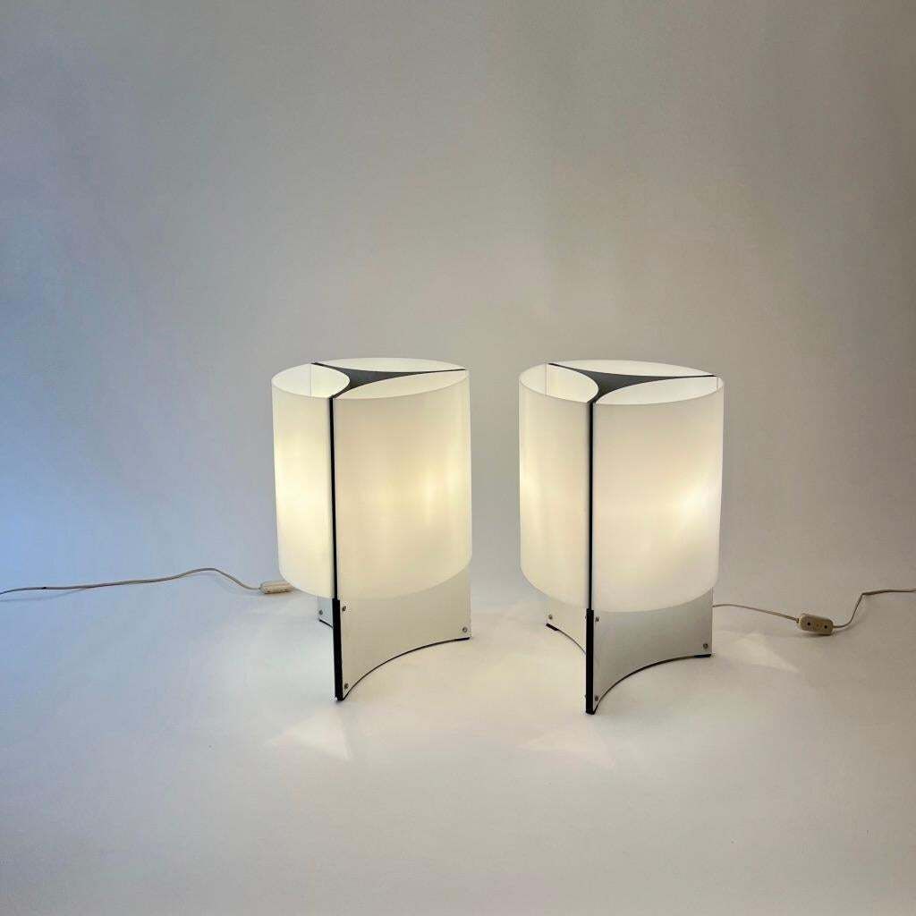 2 Acrylic & White Steel Table Lamps By Lella & Massimo Vignelli, Italy Ca. 1970s photo furniture