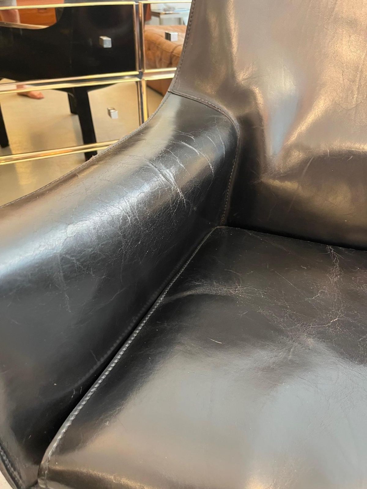 Pair Of Black Leather Cab 414 Lounge Chairs By Mario Bellini, Cassina, Ca. 1970s photo 4223.0