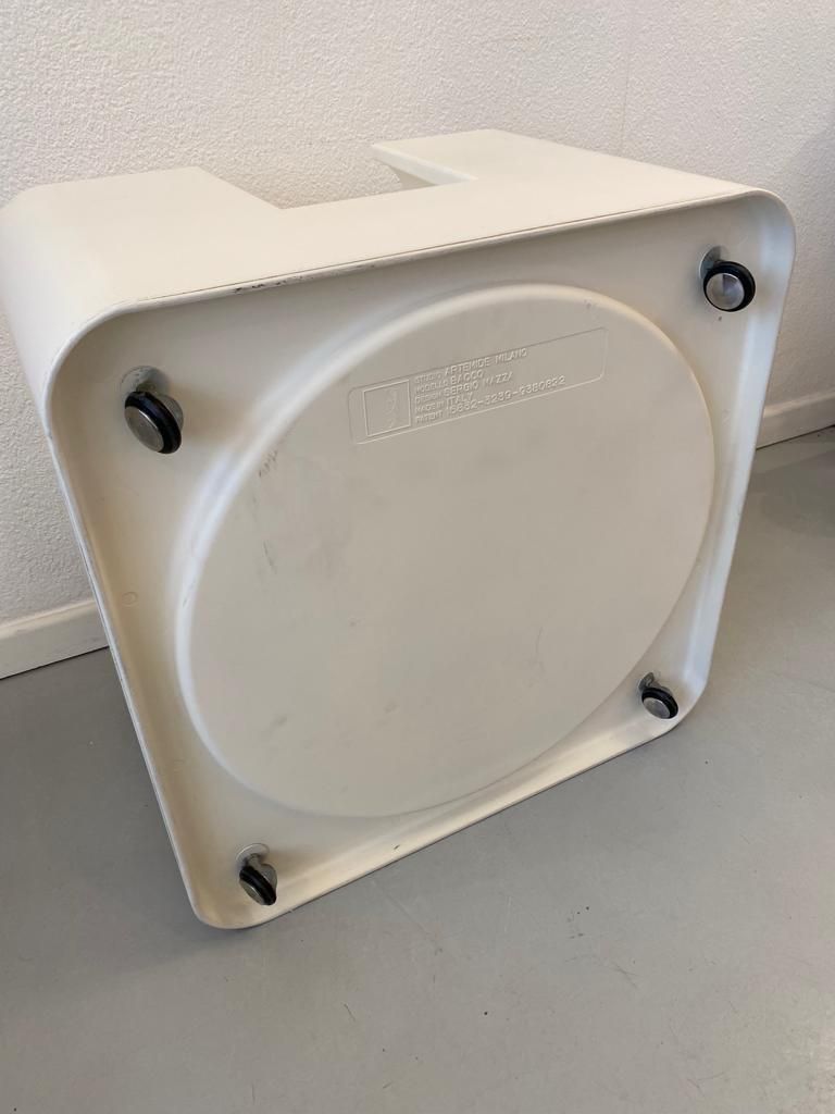 "Bacco" Molded Plastic Bar Cart By Sergio Mazza For Artemide, Italy Ca. 1967 photo vinterior