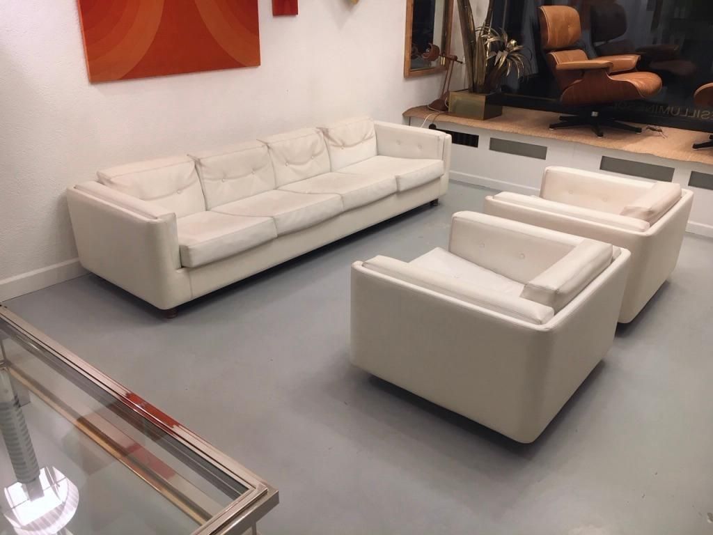 5647.0 4 Seat White Faux Leather "Montenapo" Sofa By Zanotta, Italy, 1965 photo