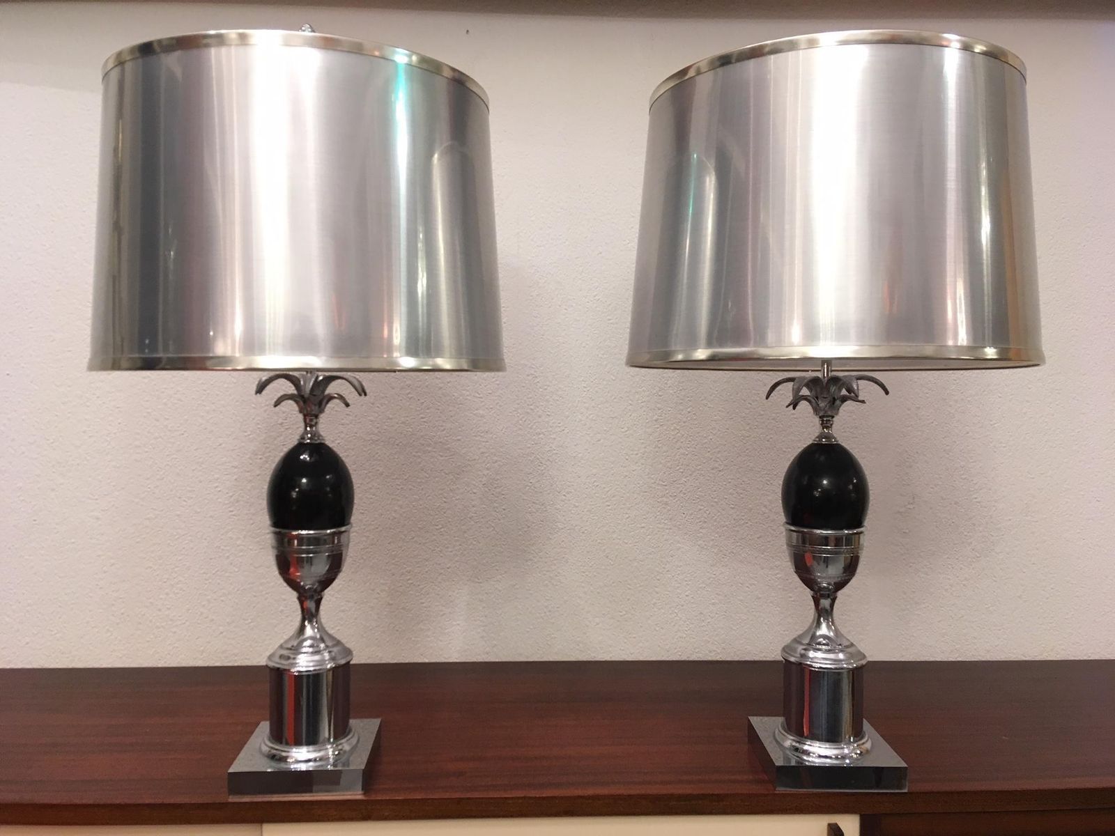 Pair Of Chrome And Acrylic Table Lamps Style Maison Charles photo for sale