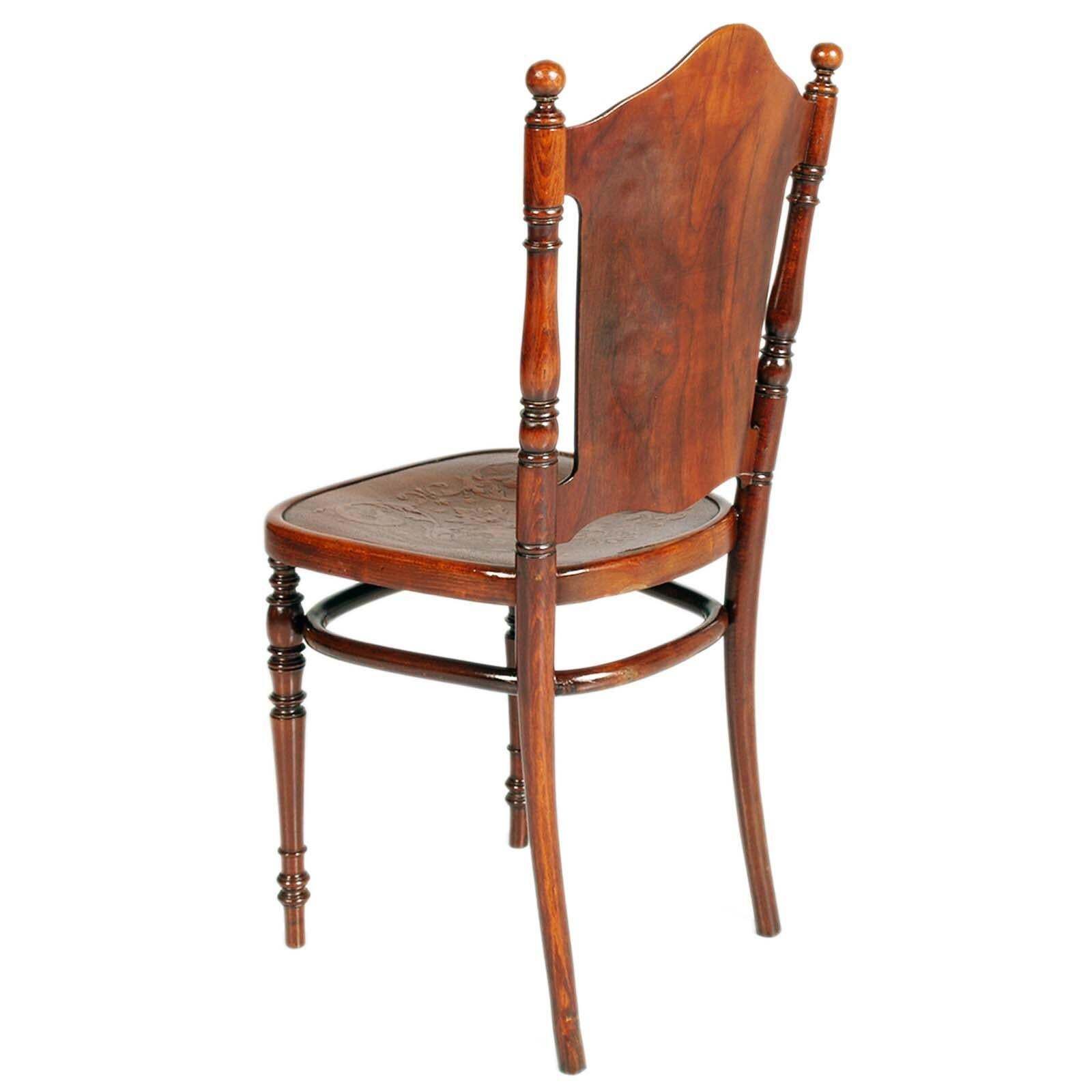 Vienna Chair, Circa 1875, Jacob & Josef Kohn. Bent, Turned And Stained Wood photo Furniture