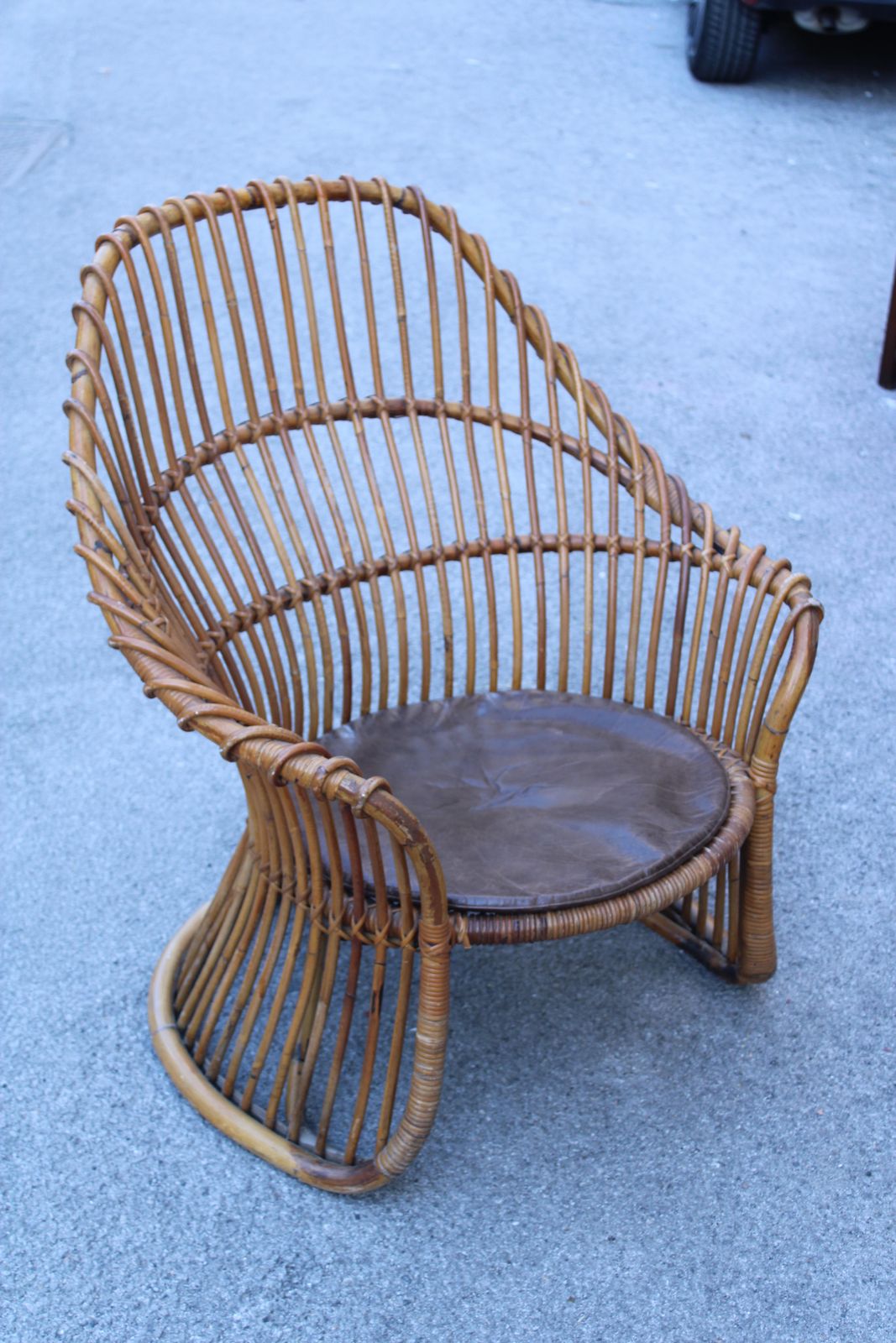 Curved Bamboo Armchair Frigerio 1950s Italian Design photo furniture