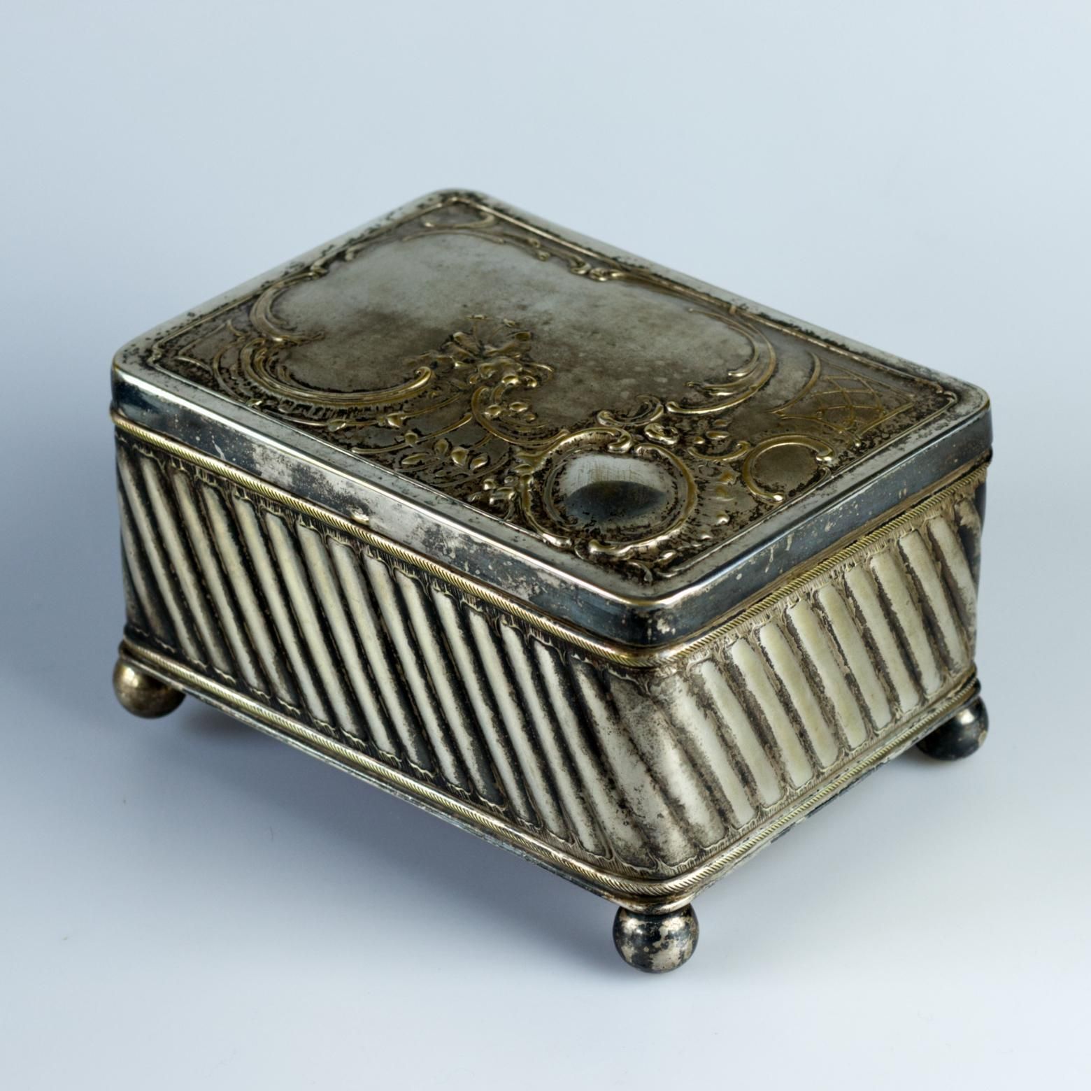 Silver Plated Cigarette Or Cigar Box Humidot With Cedar Filling Circa 1900s photo furniture