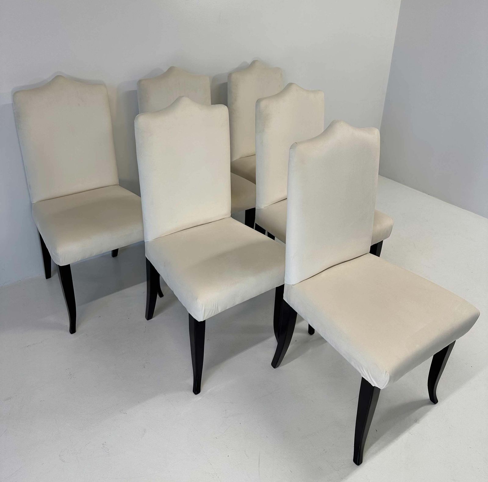 Italian Art Deco Style Set Of 6 Cream Velvet And Black Lacquered Chairs photo 5751.0