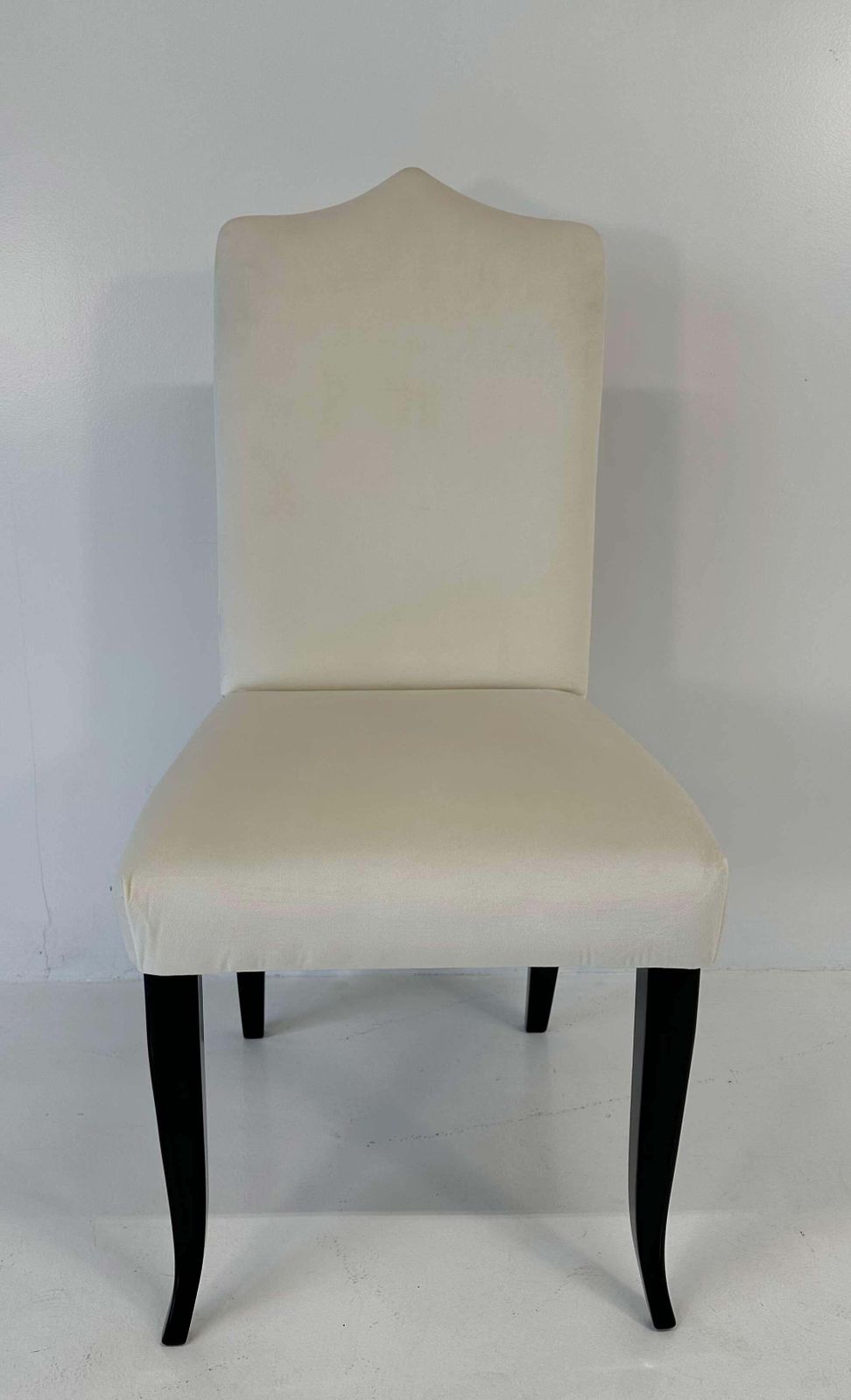 Italian Art Deco Style Set Of 6 Cream Velvet And Black Lacquered Chairs photo vinterior