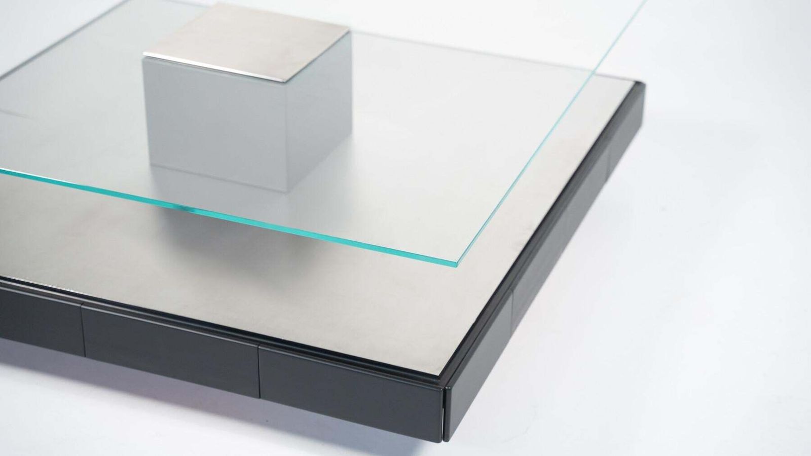 Mid Century Modern Tecno T147 Coffee Table By Marco Fantoni, Italy, 1970s photo vintage