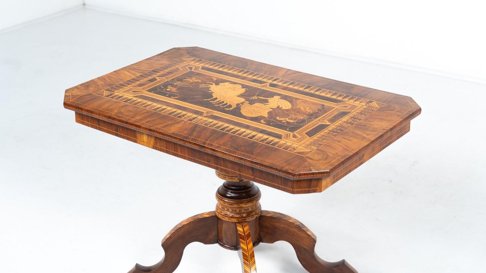 photo furniture 19th Century Tilt Top Table With Marquetry, Italy
