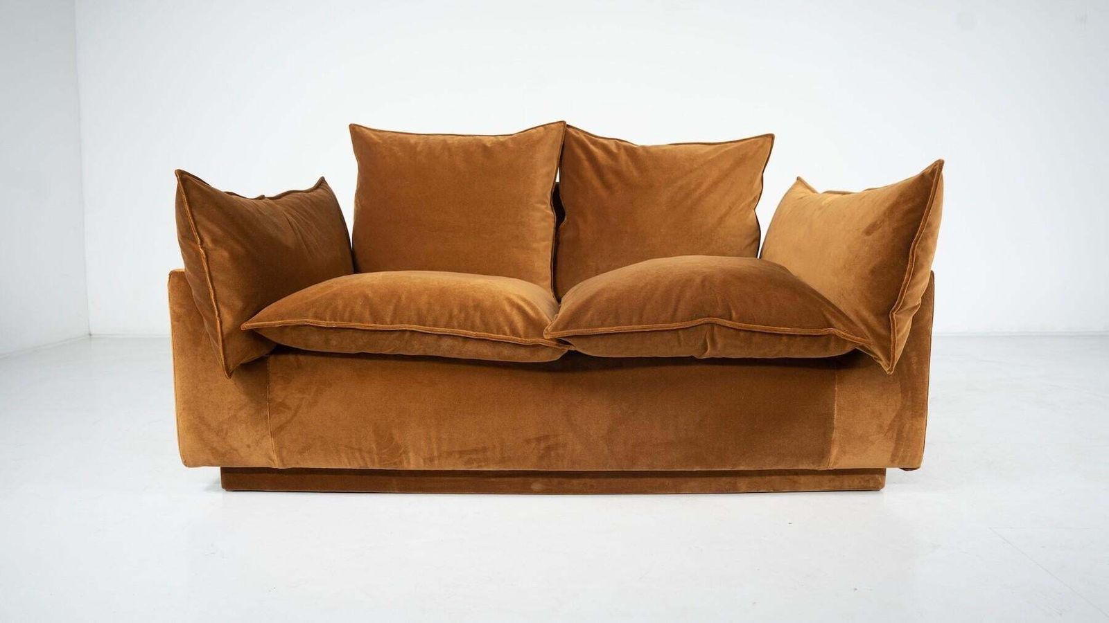 photo furniture Sofa "Cado" 2 Seater, By Gunnar Gravesen And David Lewis Divano For Icf, Italy