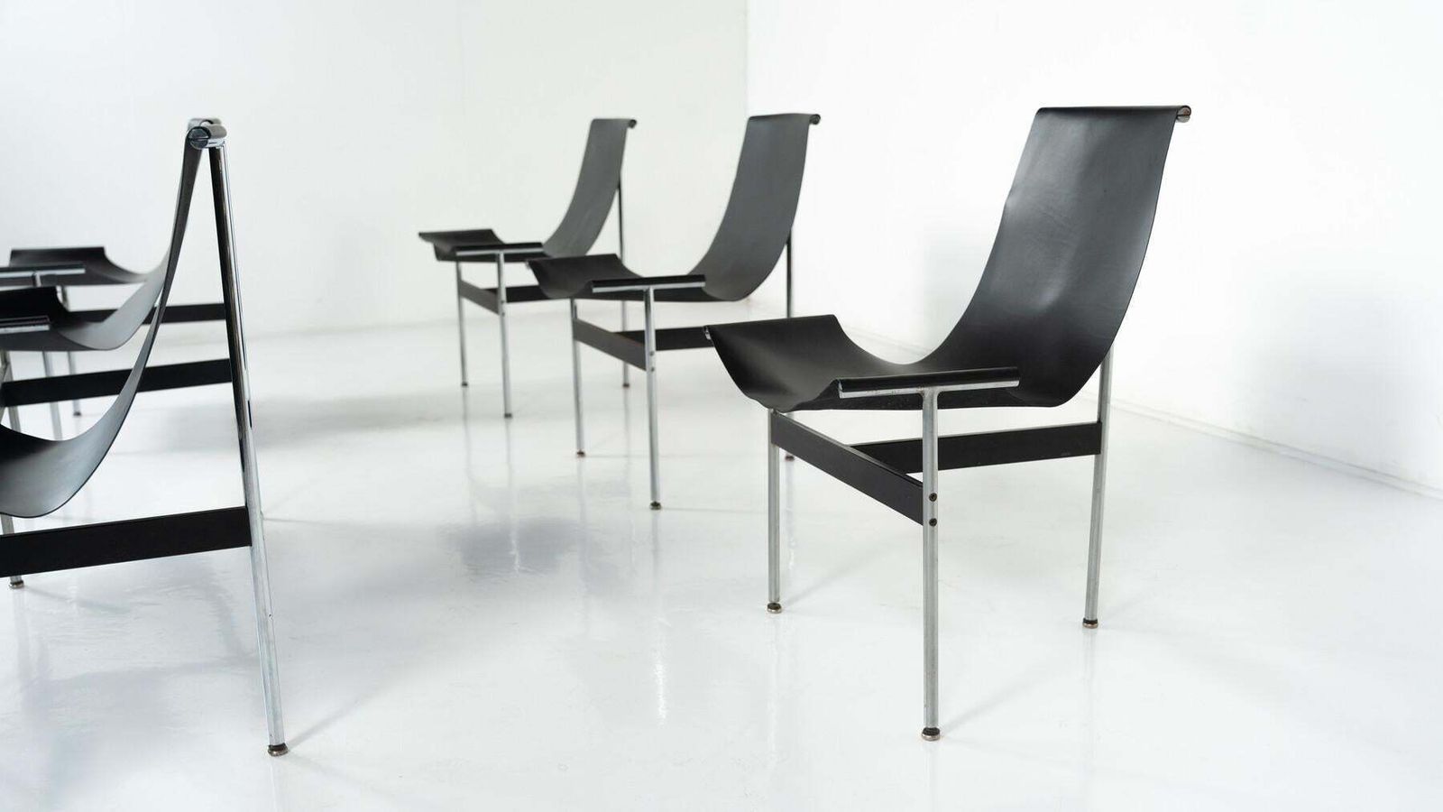 Set Of 6 "T" Chairs By Douglas Kelly, Ross Littell And William Katavolos, 1950s photo for sale