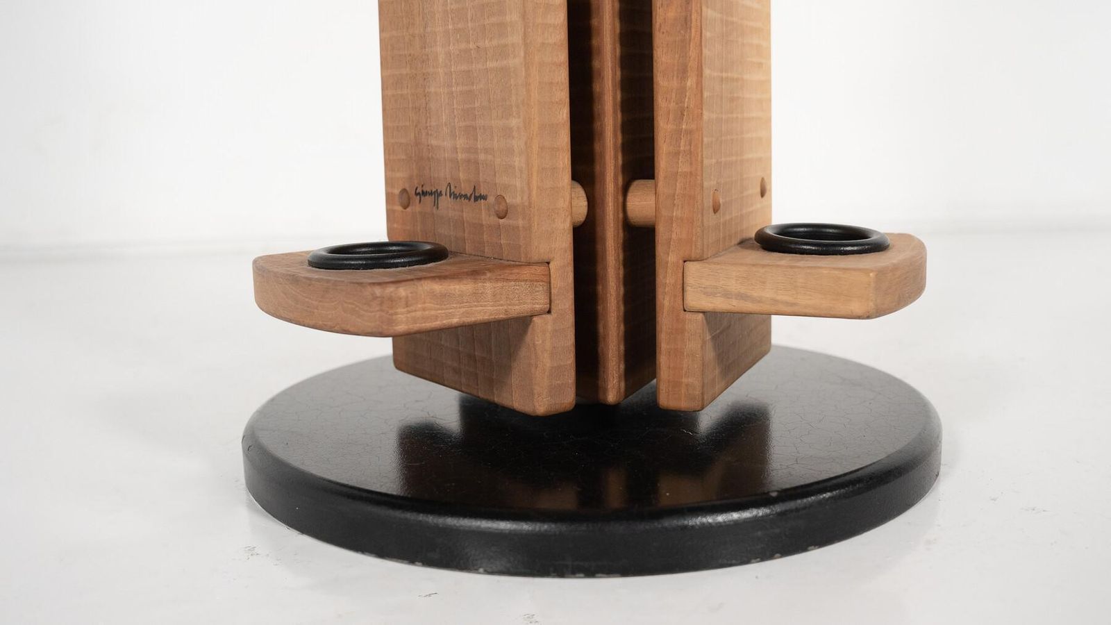 Coat Hanger By Guiseppe Rivadossi, Walnut photo vinterior