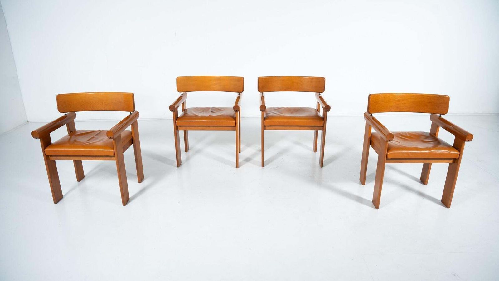 photo for sale Set Of 4 Architectural Armchairs, Cognac Leather, Italy