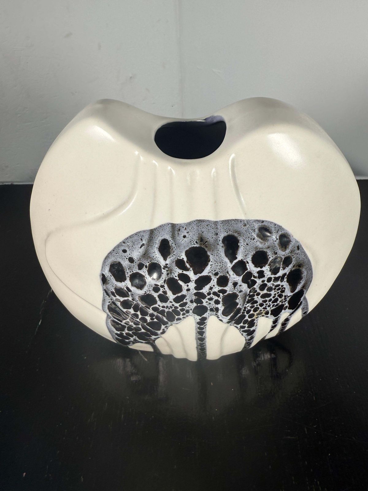 photo furniture Lapid Pottery Hand Painted Ceramic Vase, Mid Century Israël 1970