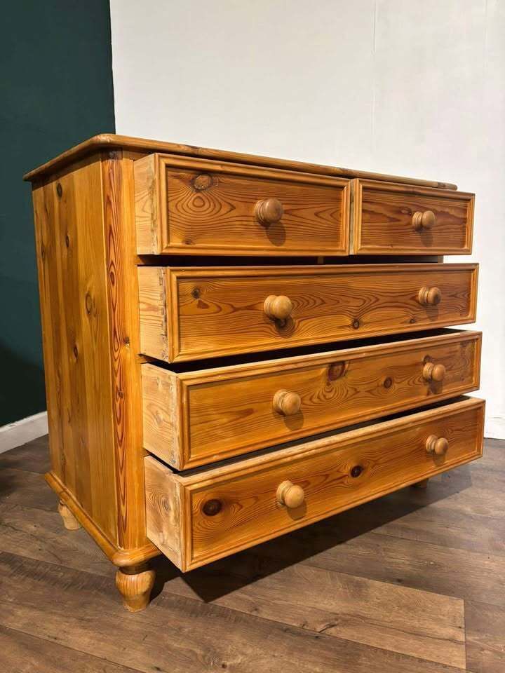 photo for sale Victorian Style Pine Chest Of Drawers