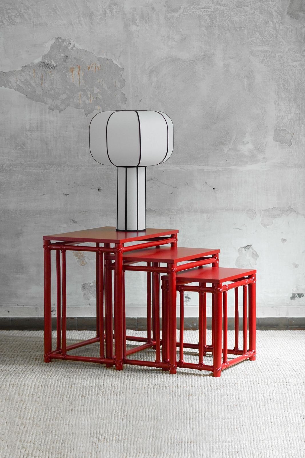 Nesting Side Tables In Red Lacquered Bamboo  – Mcguire San Francisco 1970 photo vintage
