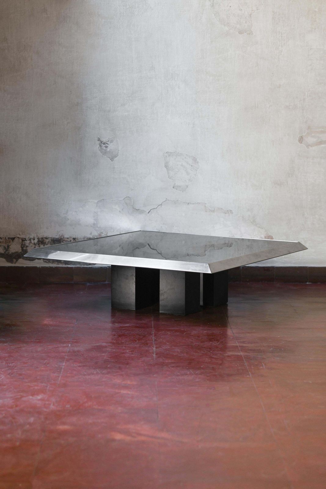 Coffee Table In Chromed Metal, Black Glass Top And Black Lacquered Wooden Feet photo 2230.0
