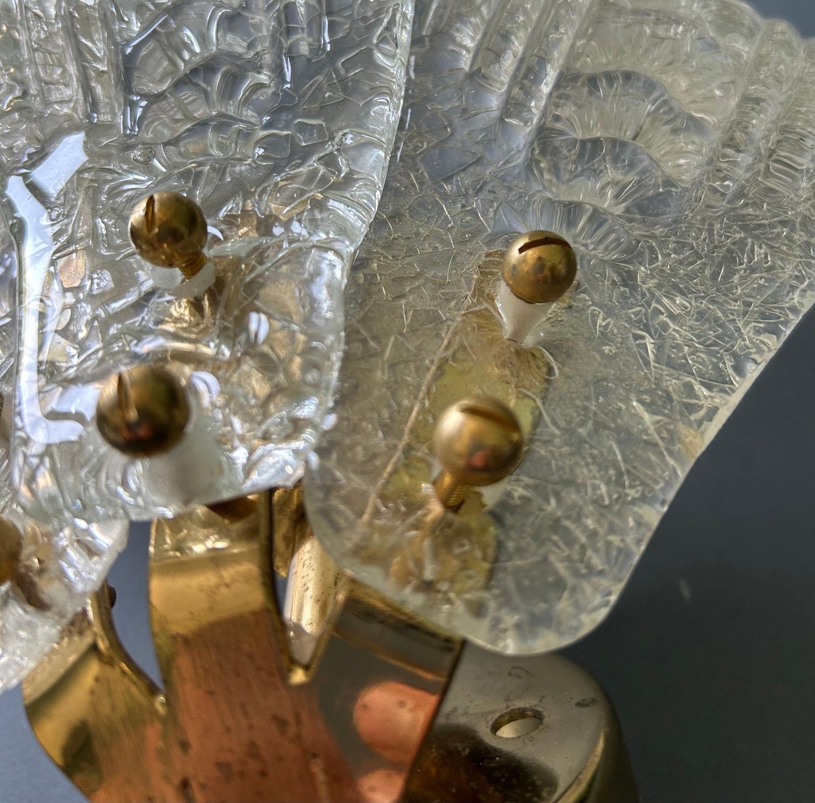 Divine Butterflies, Set Of Three Magnificent Murano Wall Sconces, 1980's photo vinterior