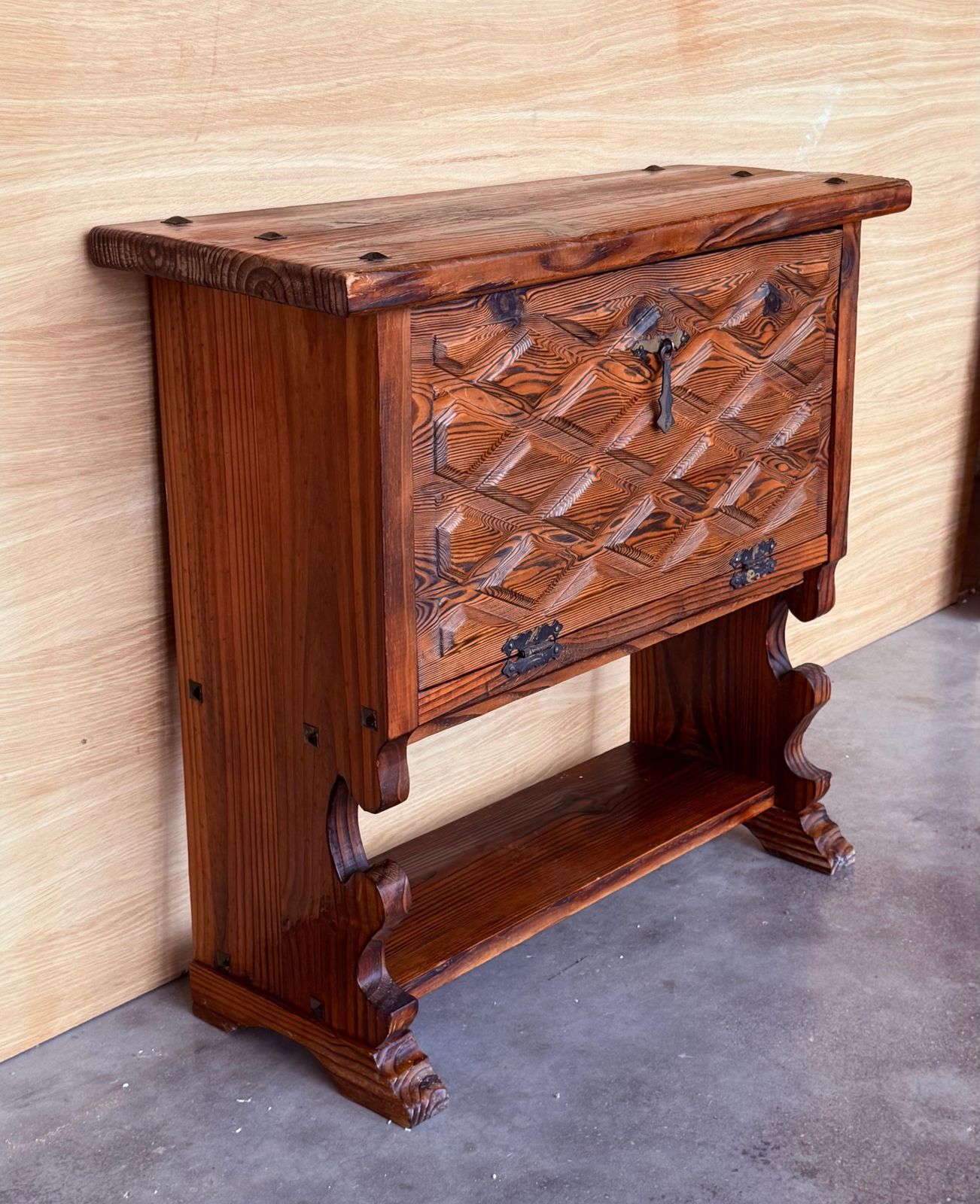 Console rustique à abattant et étagère, début du XXe siècle photo 1711.0