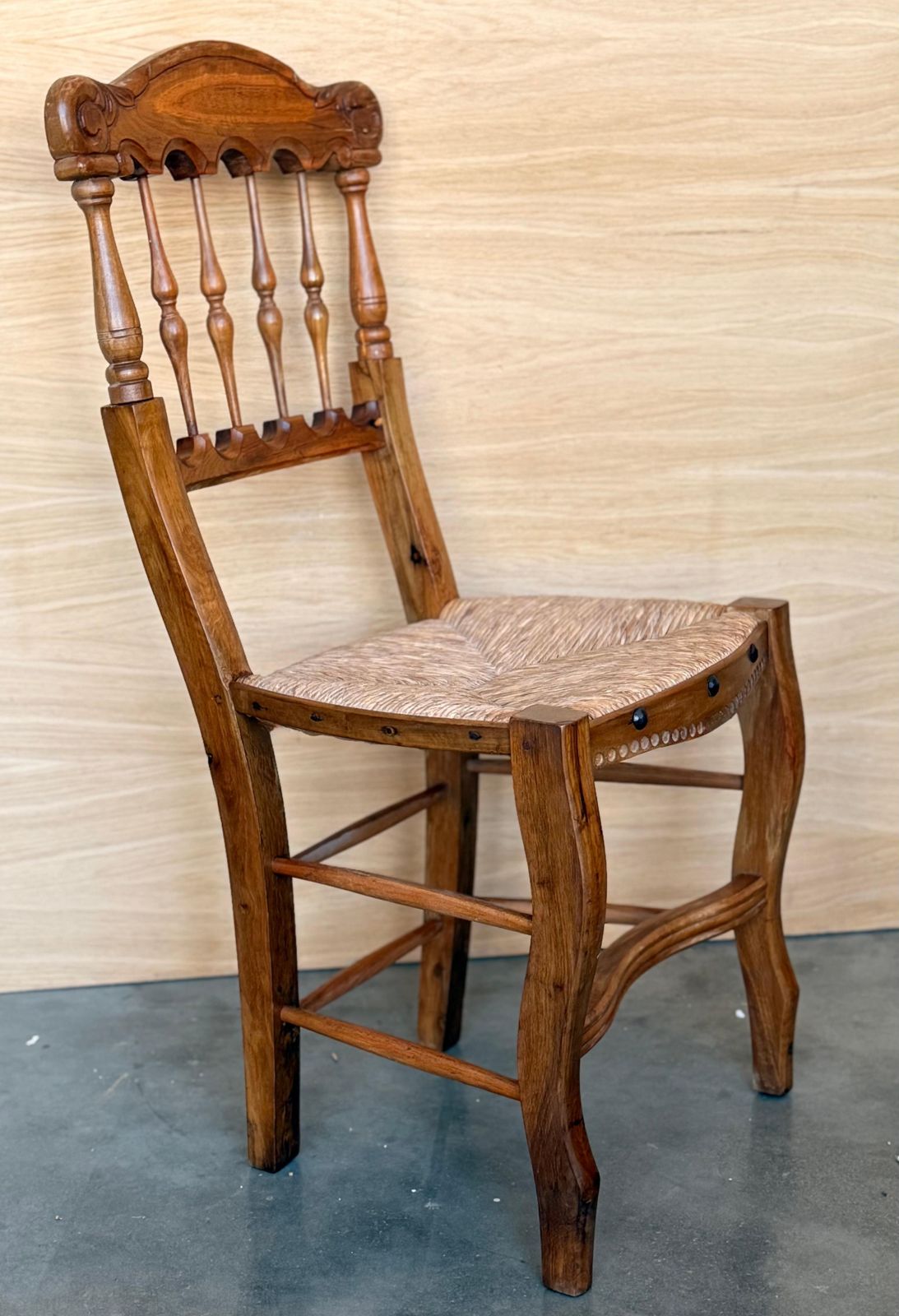 Chaises de salle à manger espagnoles XIXe siècle à larges assises cannées, lot de 10 photo for sale